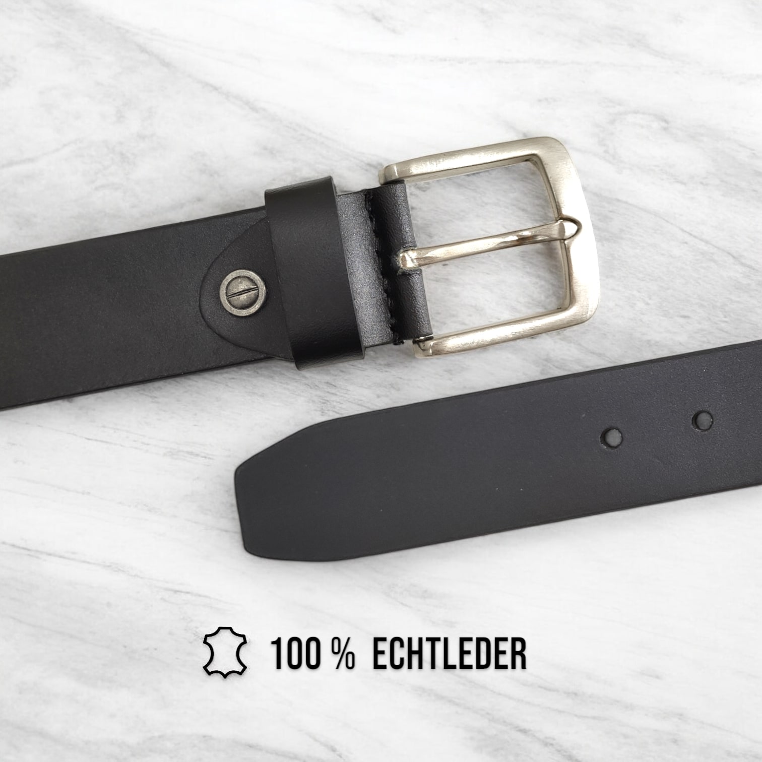 Devrakh Ledermoden GmbH - Geldbörsen, Taschen | Artikel-Nr. 515 | Leder Gürtel | Echtleder Gürtel, Herren Gürtel, Büffelleder Gürtel, Voll leder GürtelFarbe SchwarzSchnalle -gebürstete MetallschnalleGröße-90 bis 120cm individuell kürzbar4cm breiter Lederriemen Wird immer im in einer packung verkauft .Eine packung enthält 12 stuck unterschiedlicher Größe.Größen und Stückverteilung sind wie folgt.90cm -2 stuck100cm -4stuck110cm -4stuck 120cm -2stuck | Kategorie: Leder Gürtel | Angebot: Damen Accessoires, Herren Accessoires, Young Fashion, Leather Wear, Sofortprogramme, Orderware | Adresse: Devrakh Lederwaren Gmbh - Anton-Kux str 2 - 41460 Keuss - Tel: 02131 2913045 - devrakh1919@icloud.com