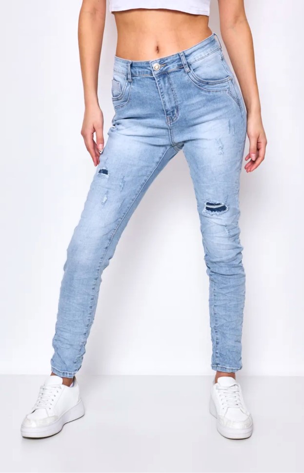 Hier geht's zum Shop von: LB new fashion GmbH & Co KG - DOB, Accessoires, Young Fashion, Big Sizes - Eschborn | Jeans destroyed | Artikel-Nr. 2635 | Jeans mit Zip unterlegte Risse 74% Baumwolle, 23% Polyester, 2% Elasthan, 1% Viscose | Kategorie: Jeans | Adresse: LB new fashion GmbH & Co KG - Kölner Str. 1 - 65760 Eschborn - Tel: 06196/7730740 - lbfashion24@gmail.com | Angebot: Sofortprogramme, Orderware