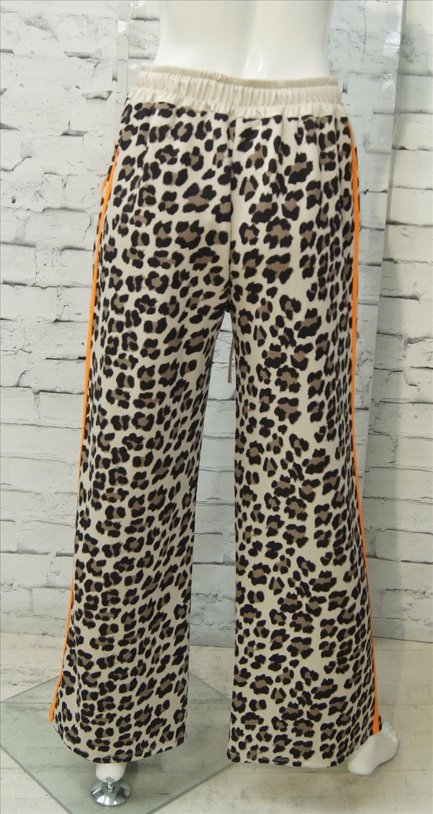 Bhatti Mode GmbH - Young fashion, DOB - Blusen, Hosen Jacken, Jeans, Kleider, Pullover etc. | Kategorie: Hose/Jeans/Legging | Angebot: Damenbekleidung, Young Fashion, Sofortprogramme | Adresse: Bhatti Mode GmbH - Breslauer Str. 8 - 41460 Neuss - Tel: 02131-130004 - gurdip-bhatti@t-online.de
