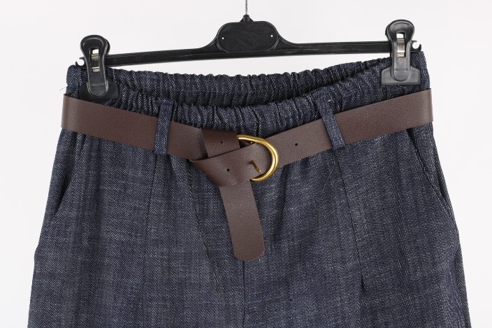 Hier geht's zum Shop von: olluni fashion GmbH - DOB-HAHA-Accessoires-Schuhe-Young-Fashion-Leder-Große Größen - Hamburg | Kategorie: Hosen | Adresse: olluni fashion GmbH - Modering 5, Haus D, 5 Etage - 22457 Hamburg - Tel: 040 55598886 - info@olluni.de | Angebot: Damenbekleidung, Damen Accessoires, Große Größen, Young Fashion, Leather Wear, Sofortprogramme, Orderware