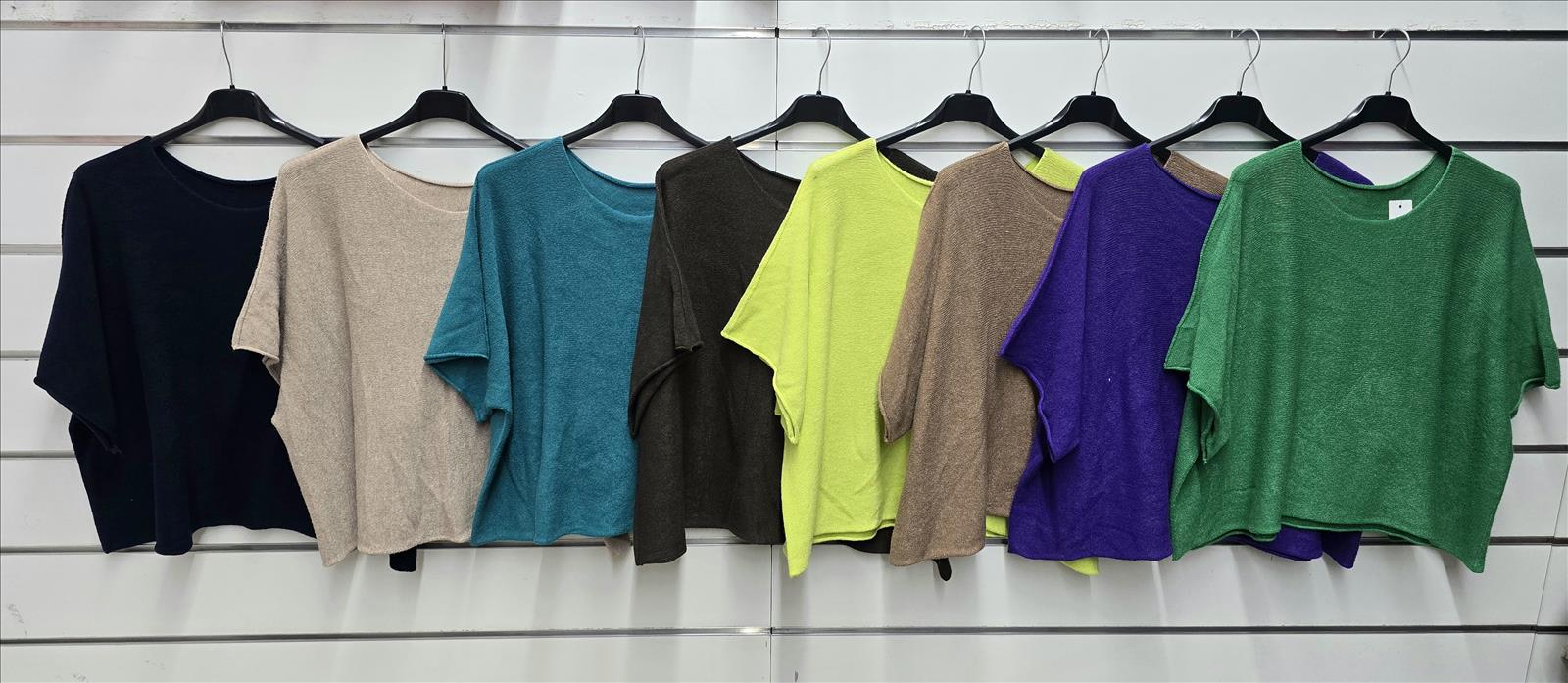 Noor Fashion - DOB;HAKA;Young Fashion - Dreieich | Kategorie: Damen Pullover | Angebot: Sofortprogramme, Orderware | Adresse: Noor Fashion - Otto-Hahn-Str. 6 - 63303 Dreieich - Tel: +49 6103 371505 - noorfashion@web.de