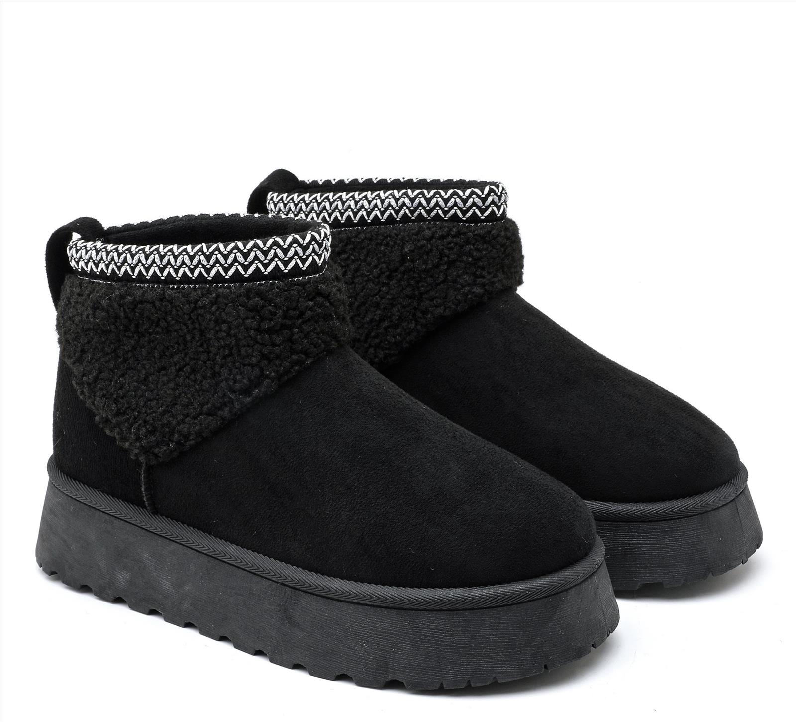 Ala Mode Fashion-DOB;Accessoires;Leather Wear; Young Fashion - Neuss | Kategorie: Schuhe / Fell Boots (Lot) | Angebot: Sofortprogramme, Orderware | Adresse: Ala Mode Fashion - Breslauerstr. 8 Raum 113 - 41460 neuss - Tel: 021312091616 - ala-mode@web.de