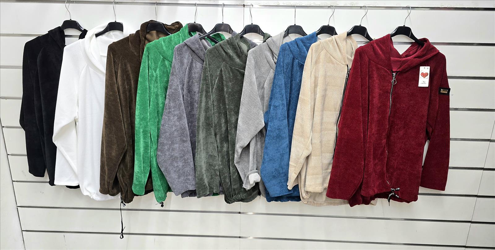 Noor Fashion - DOB;HAKA;Young Fashion - Dreieich | Kategorie: Damen Pullover | Angebot: Sofortprogramme, Orderware | Adresse: Noor Fashion - Otto-Hahn-Str. 6 - 63303 Dreieich - Tel: +49 6103 371505 - noorfashion@web.de