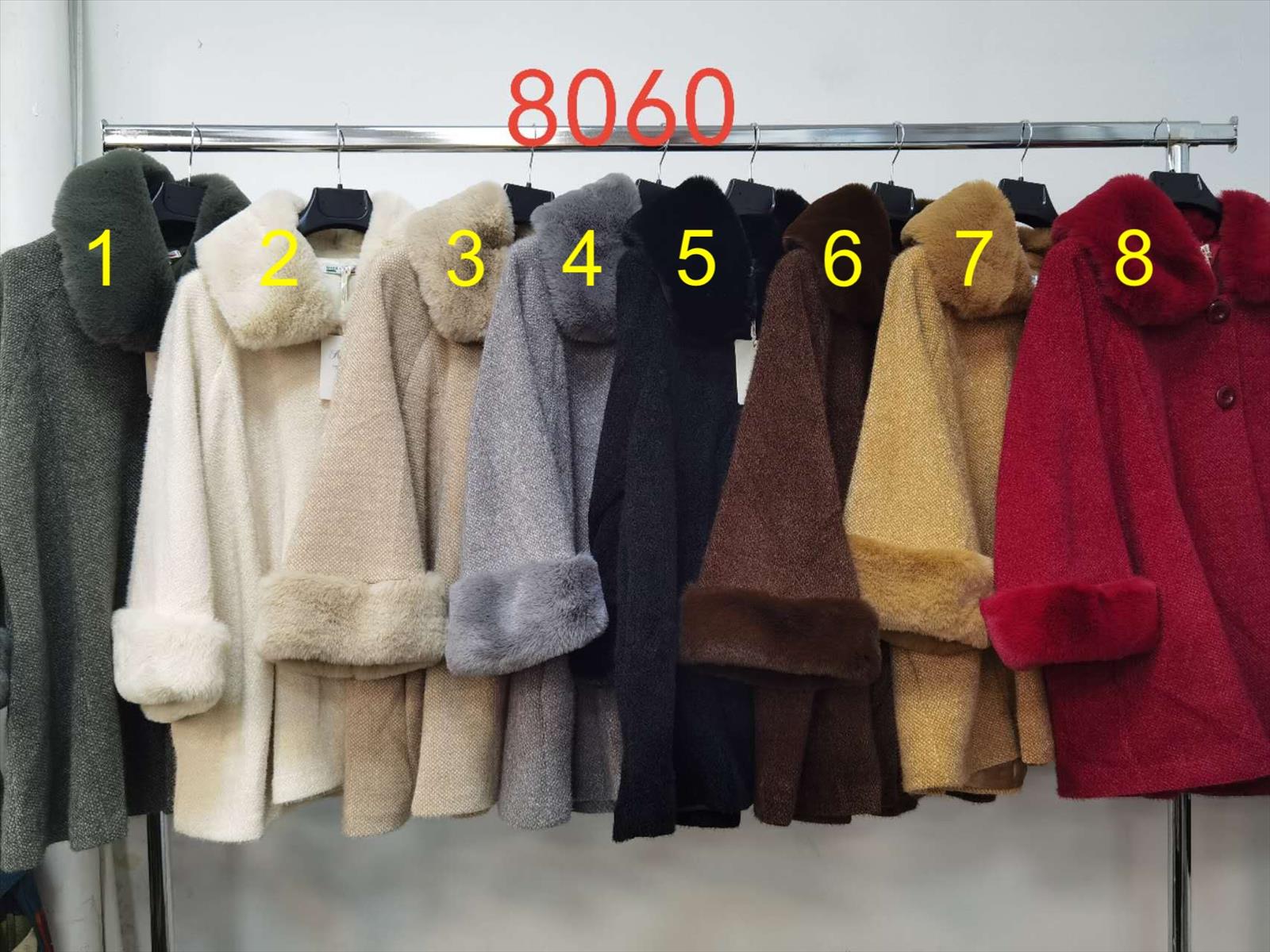 Jin Tu Im-Export GmbH - DOB | Kategorie: Jacken | Angebot: Damenbekleidung, Damen Accessoires, Große Größen, Kinder & Teens, Young Fashion, Landhausmode, Leather Wear, Sofortprogramme, Orderware | Adresse: Jin Tu GmbH - Im Gefierth 6 B12 - 63303 Dreieich - Tel: 061039951115 - jintu889@gmail.com