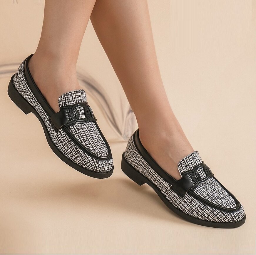 Lujah Shoes (Schuhgrosshandel) | Artikel-Nr. GO-241 | Schuhe/GOW | Kategorie: Freizeitschuhe/Sneakers | Angebot: Schuhe, Große Größen, Kinder & Teens, Young Fashion, Leather Wear | Adresse: Lujah Shoes - Doesburgstraat 5 - 5651BD Eindhoven - Tel: 0031642235368 - lujah-schuh@hotmail.com