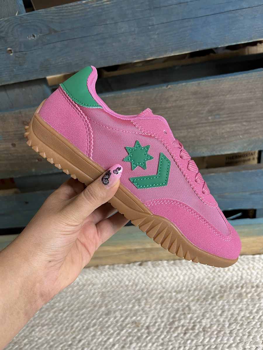 Lujah Shoes (Schuhgrosshandel) | Artikel-Nr. 24049 | Sneakers/GOW | Kategorie: Freizeitschuhe/Sneakers | Angebot: Schuhe, Große Größen, Kinder & Teens, Young Fashion, Leather Wear | Adresse: Lujah Shoes - Doesburgstraat 5 - 5651BD Eindhoven - Tel: 0031642235368 - lujah-schuh@hotmail.com