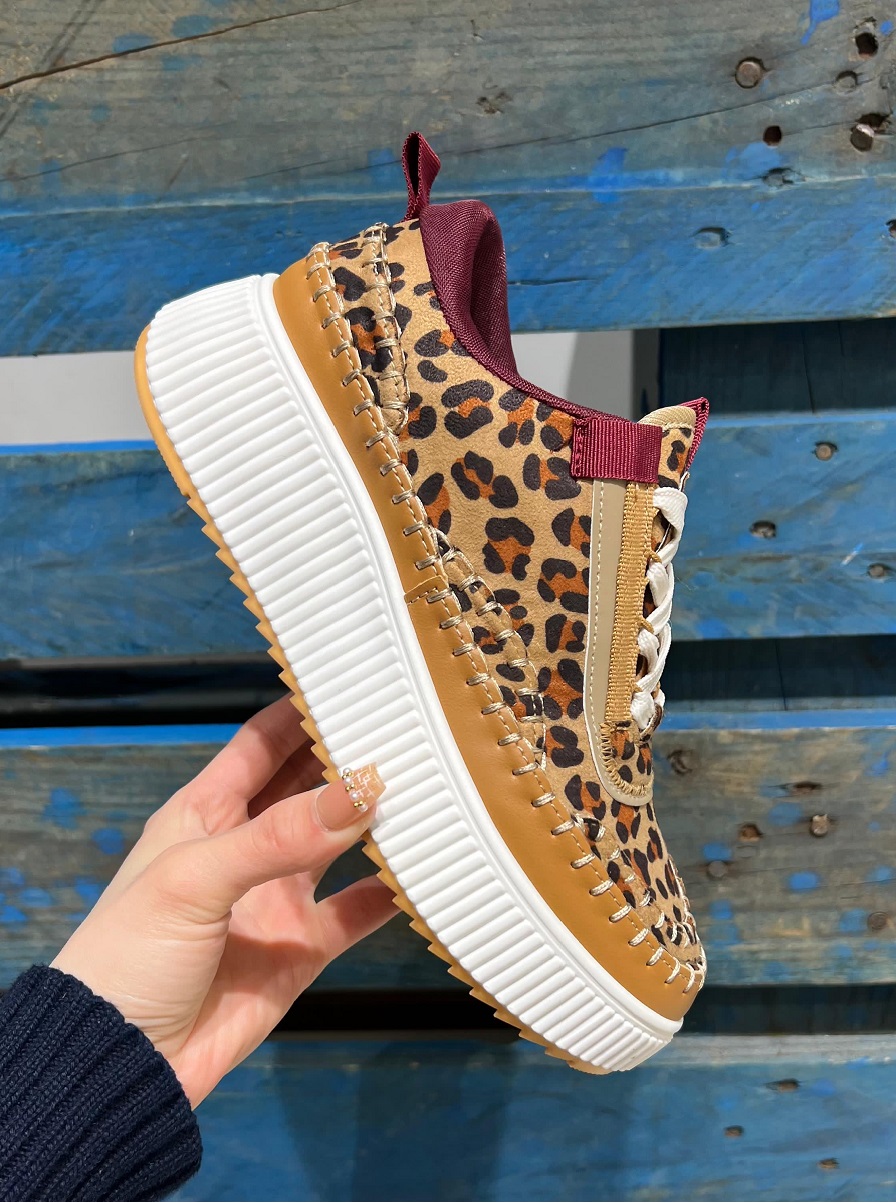 Lujah Shoes (Schuhgrosshandel) | Artikel-Nr. 24009 | Sneakers/GOW | Kategorie: Freizeitschuhe/Sneakers | Angebot: Schuhe, Große Größen, Kinder & Teens, Young Fashion, Leather Wear | Adresse: Lujah Shoes - Doesburgstraat 5 - 5651BD Eindhoven - Tel: 0031642235368 - lujah-schuh@hotmail.com