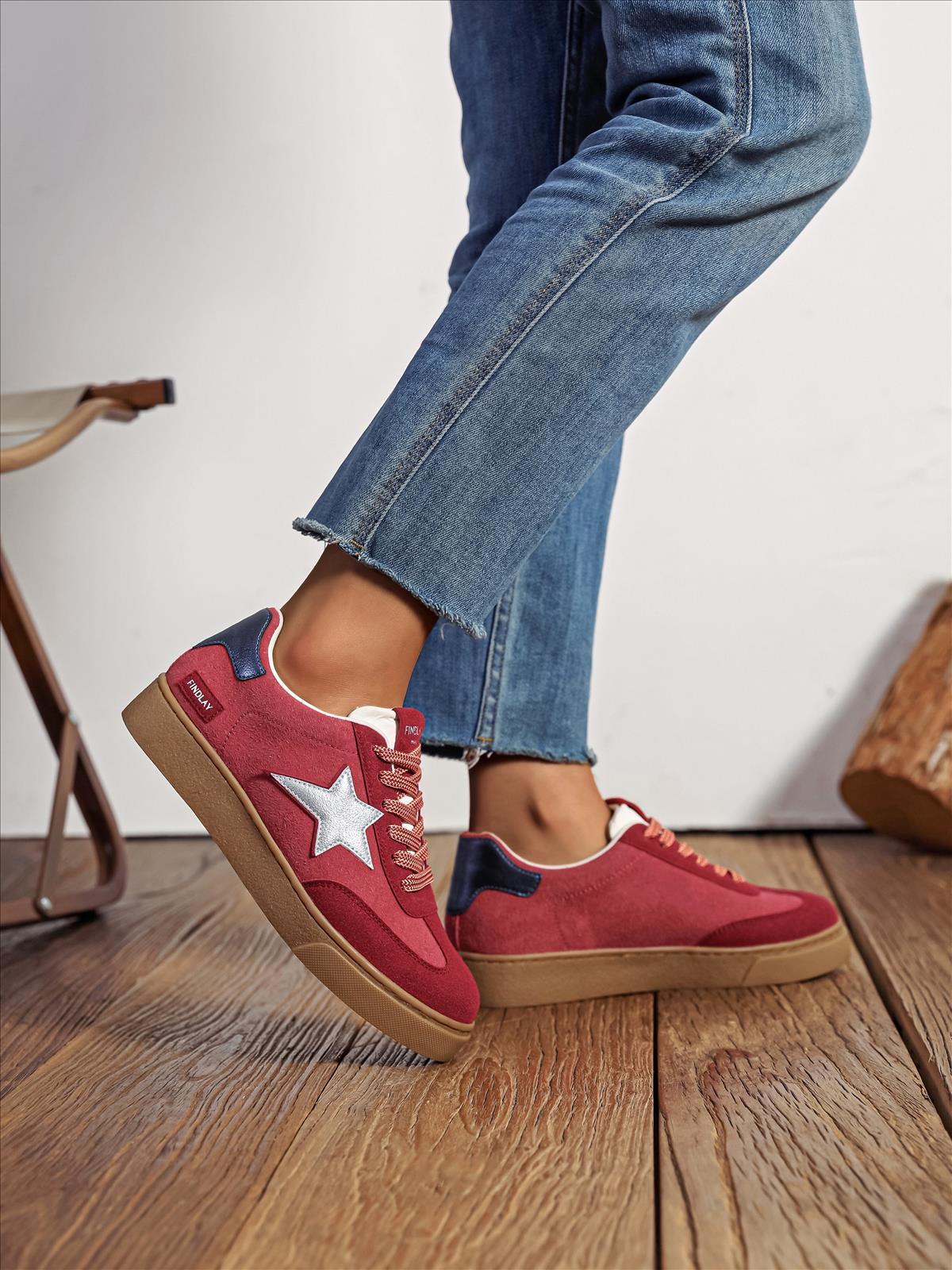 Ala Mode Fashion-DOB;Accessoires;Leather Wear; Young Fashion - Neuss | Kategorie: Schuhe / Sneakers (Lot) | Angebot: Sofortprogramme, Orderware | Adresse: Ala Mode Fashion - Breslauerstr. 8 Raum 113 - 41460 neuss - Tel: 021312091616 - ala-mode@web.de