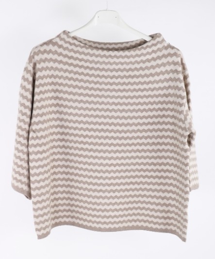 Hier geht's zum Shop von: olluni fashion GmbH - DOB-HAHA-Accessoires-Schuhe-Young-Fashion-Leder-Große Größen - Hamburg | beige/taupe | Kategorie: Pullover | Adresse: olluni fashion GmbH - Modering 5, Haus D, 5 Etage - 22457 Hamburg - Tel: 040 55598886 - info@olluni.de | Angebot: Damenbekleidung, Damen Accessoires, Große Größen, Young Fashion, Leather Wear, Sofortprogramme, Orderware