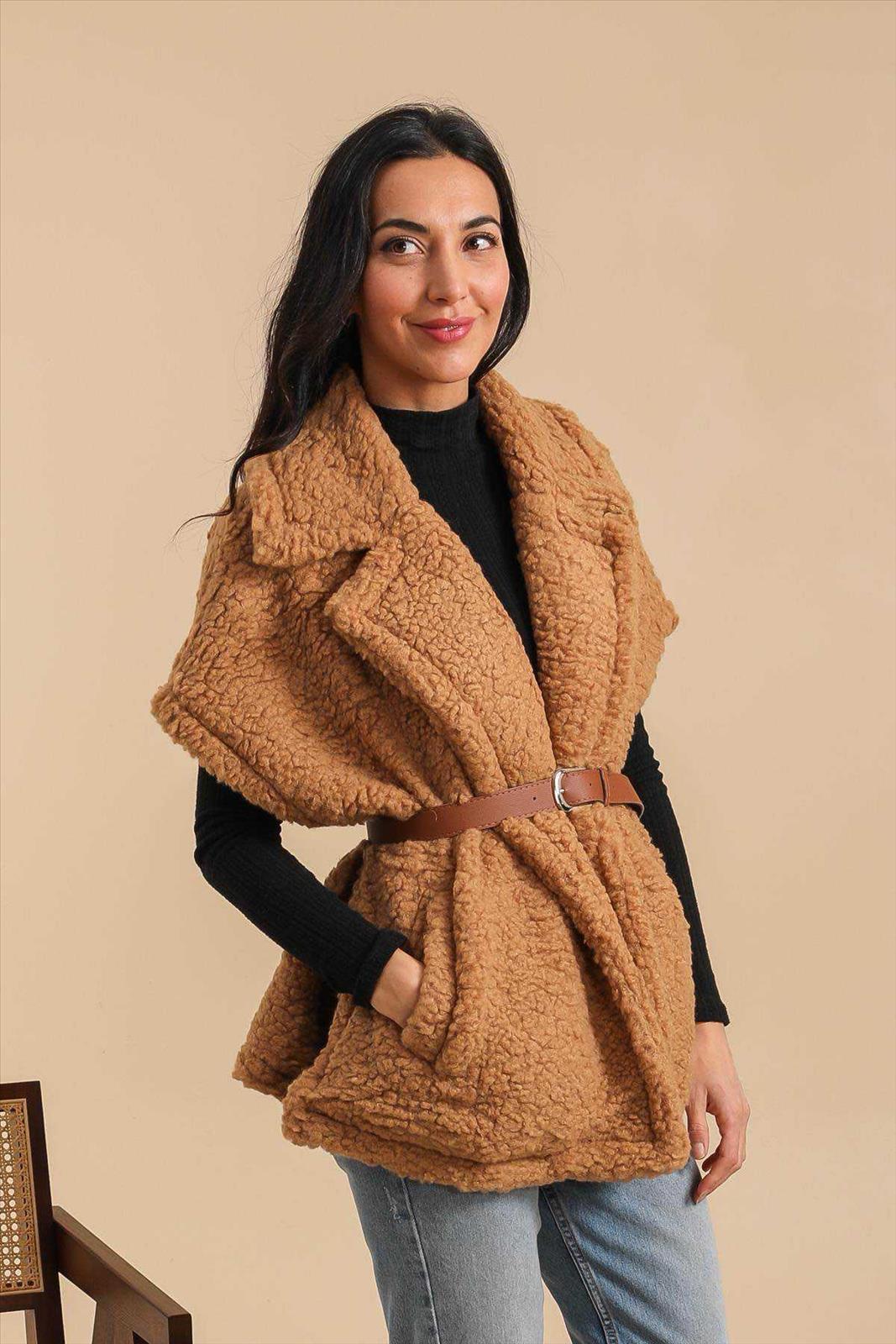 Hier geht's zum Shop von: Ala Mode Fashion-DOB;Accessoires;Leather Wear; Young Fashion - Neuss | Kategorie: Weste | Adresse: Ala Mode Fashion - Breslauerstr. 8 Raum 113 - 41460 neuss - Tel: 021312091616 - ala-mode@web.de | Angebot: Sofortprogramme, Orderware
