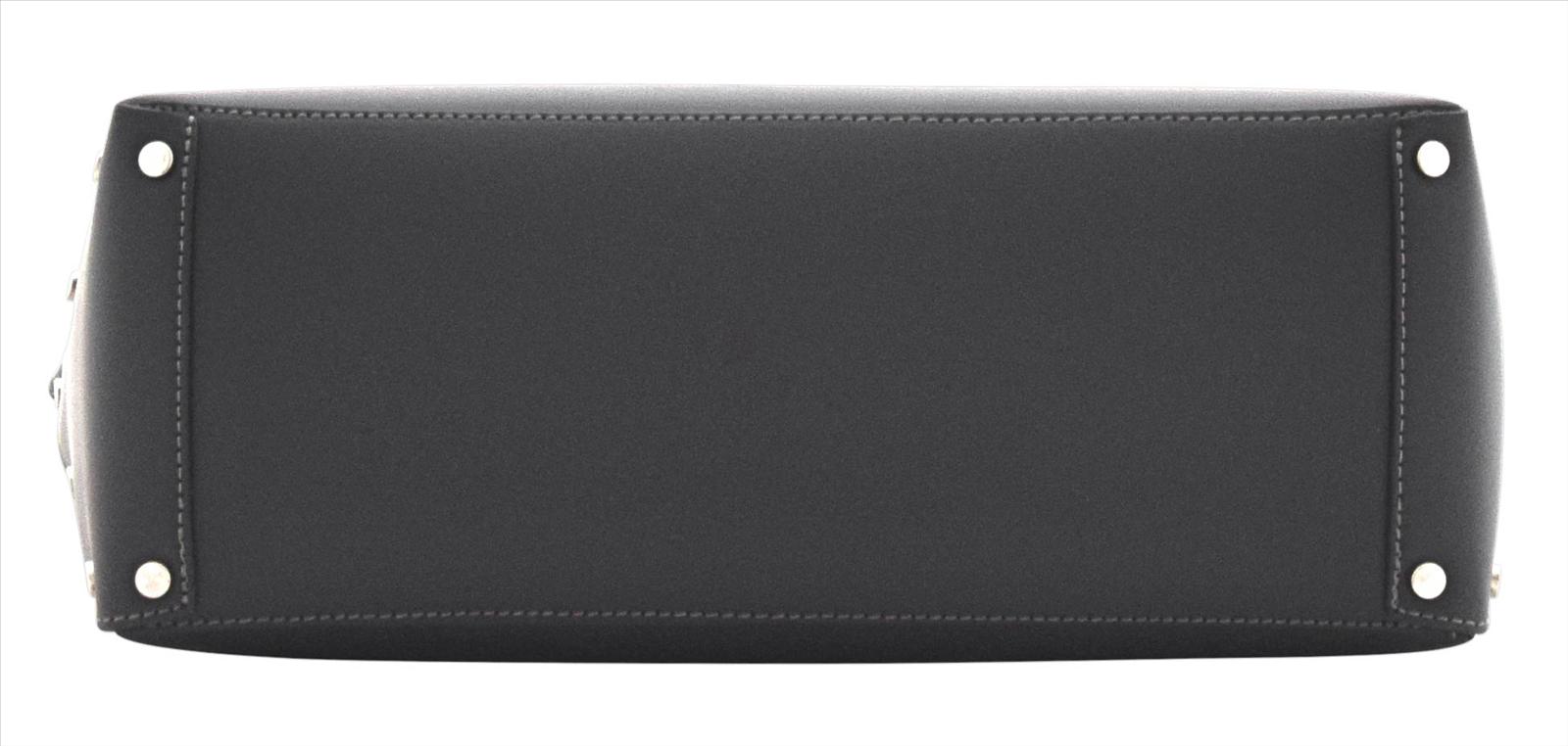 Pan Lederwaren GmbH - München | Kategorie: Leder Taschen | Angebot: Damenbekleidung, Young Fashion, Sofortprogramme, Orderware | Adresse: Pan Lederwaren GmbH - Taunusstr. 45, Haus 1, Raum 012 - 80807 Muenchen - Tel: 08935029208 - pan92@outlook.com