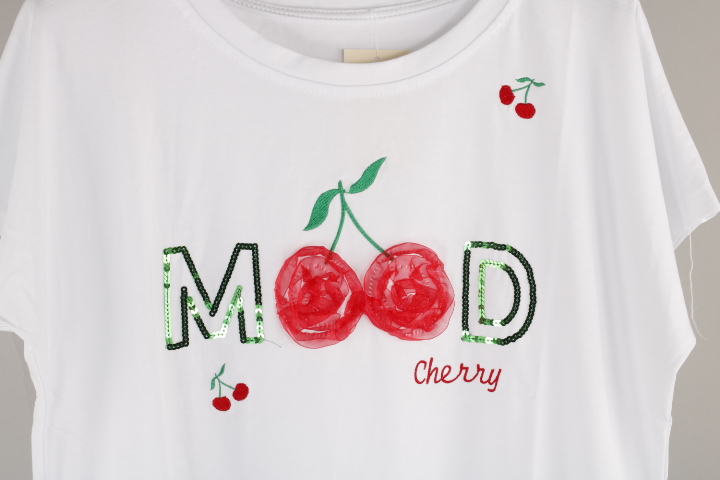 Hier geht's zum Shop von: olluni fashion GmbH - DOB-HAHA-Accessoires-Schuhe-Young-Fashion-Leder-Große Größen - Hamburg | Kategorie: Shirt | Adresse: olluni fashion GmbH - Modering 5, Haus D, 5 Etage - 22457 Hamburg - Tel: 040 55598886 - info@olluni.de | Angebot: Damenbekleidung, Damen Accessoires, Große Größen, Young Fashion, Leather Wear, Sofortprogramme, Orderware