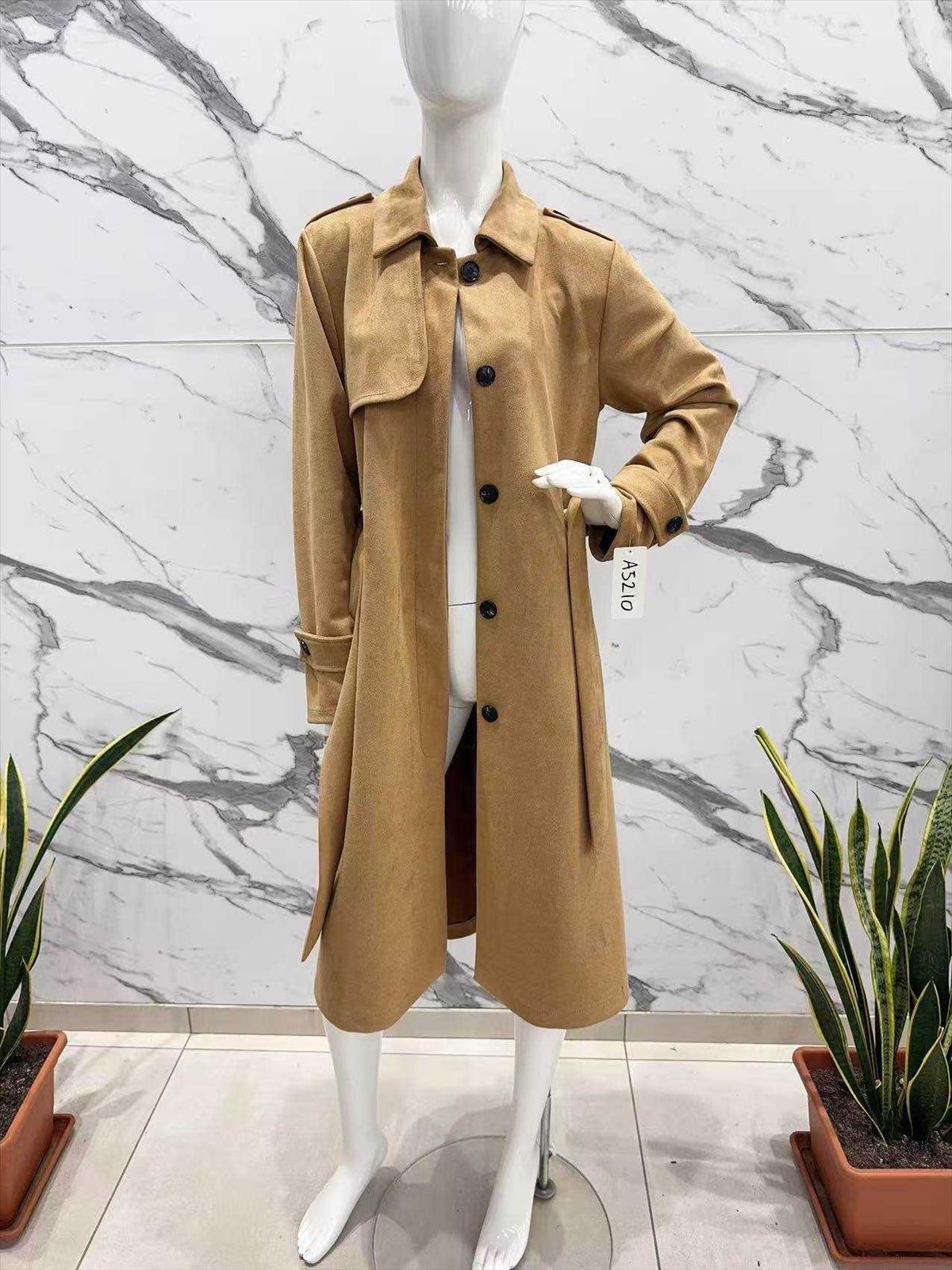 Hier geht's zum Shop von: Ala Mode Fashion-DOB;Accessoires;Leather Wear; Young Fashion - Neuss | Kategorie: Mantel | Adresse: Ala Mode Fashion - Breslauerstr. 8 Raum 113 - 41460 neuss - Tel: 021312091616 - ala-mode@web.de | Angebot: Sofortprogramme, Orderware