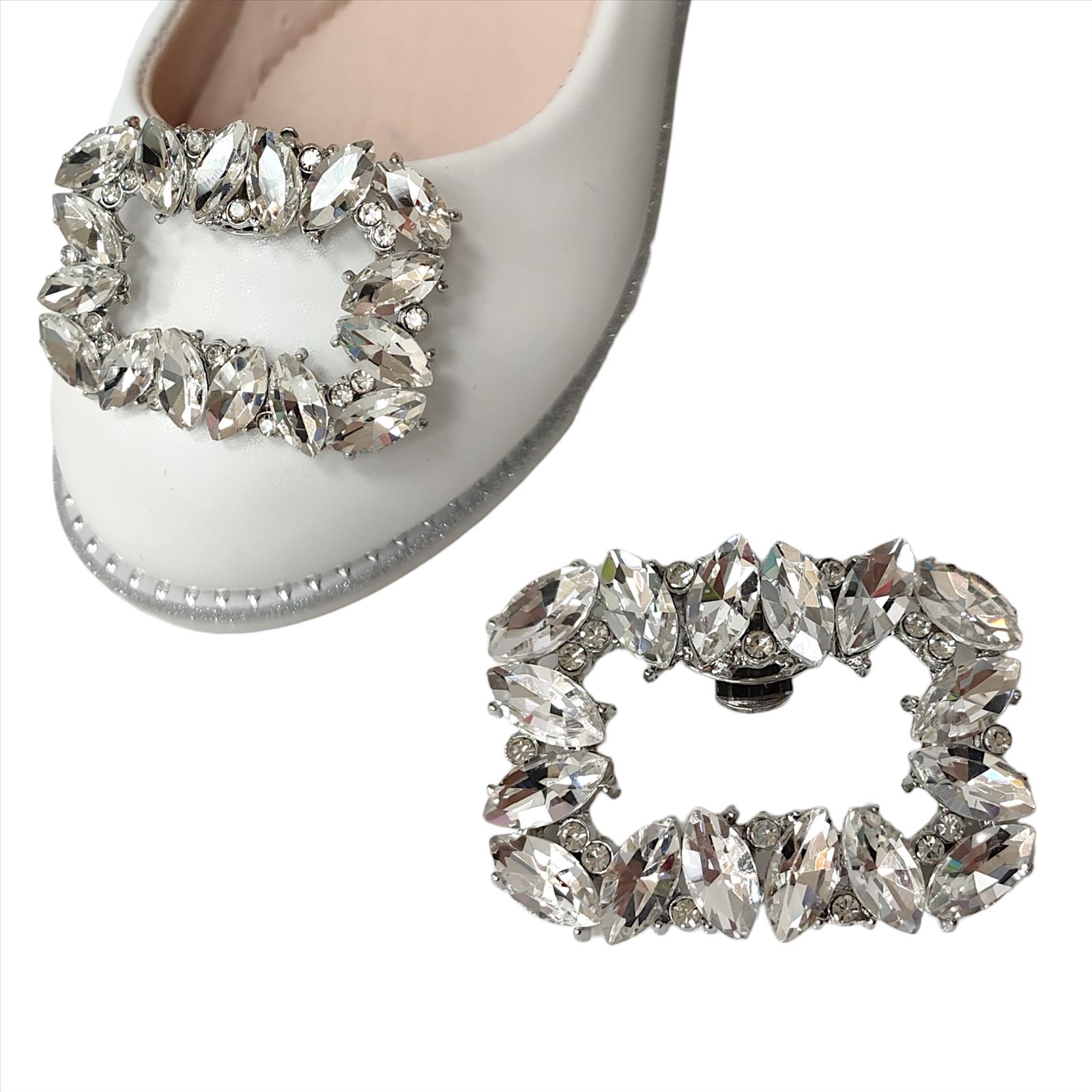 Mario Schuhs - Accessoires;Schuhe;Beach Wear;Young Fashion;Kinder&Teens - Neuss | Clip-Ons | Clip-Ons 1 Stück Accessoires zB für Schuhe oder Taschen | Kategorie: Accessories / Shoe Accessories | Angebot: Sofortprogramme, Orderware | Adresse: Mario Schuhs - Anton-Kux-Str. 2 - 41460 Neuss - Tel: 02131 5123682 - mario.schuhs@hotmail.com