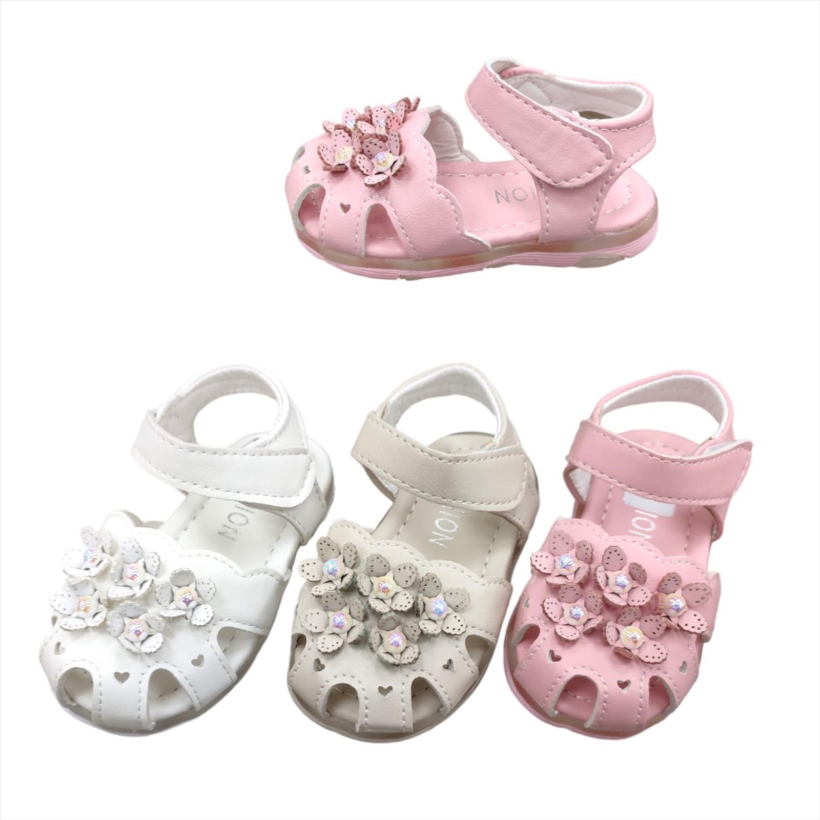 Mario Schuhs - Accessoires;Schuhe;Beach Wear;Young Fashion;Kinder&Teens - Neuss | Artikel-Nr. MS-280 | Sandalen | Gemischte Farben im Lot. Schuhe mit Licht, keine Garantie. Aufgrund der Lichtverhältnisse bei der Produktfotografie und unterschiedlichen Bildschirmeinstellungen kann es dazu kommen, dass die Farbe des Produktes nicht authentisch wiedergegeben wird | Kategorie: Kinderschuhe / Sandalen & Slippers | Angebot: Sofortprogramme, Orderware | Adresse: Mario Schuhs - Anton-Kux-Str. 2 - 41460 Neuss - Tel: 02131 5123682 - mario.schuhs@hotmail.com