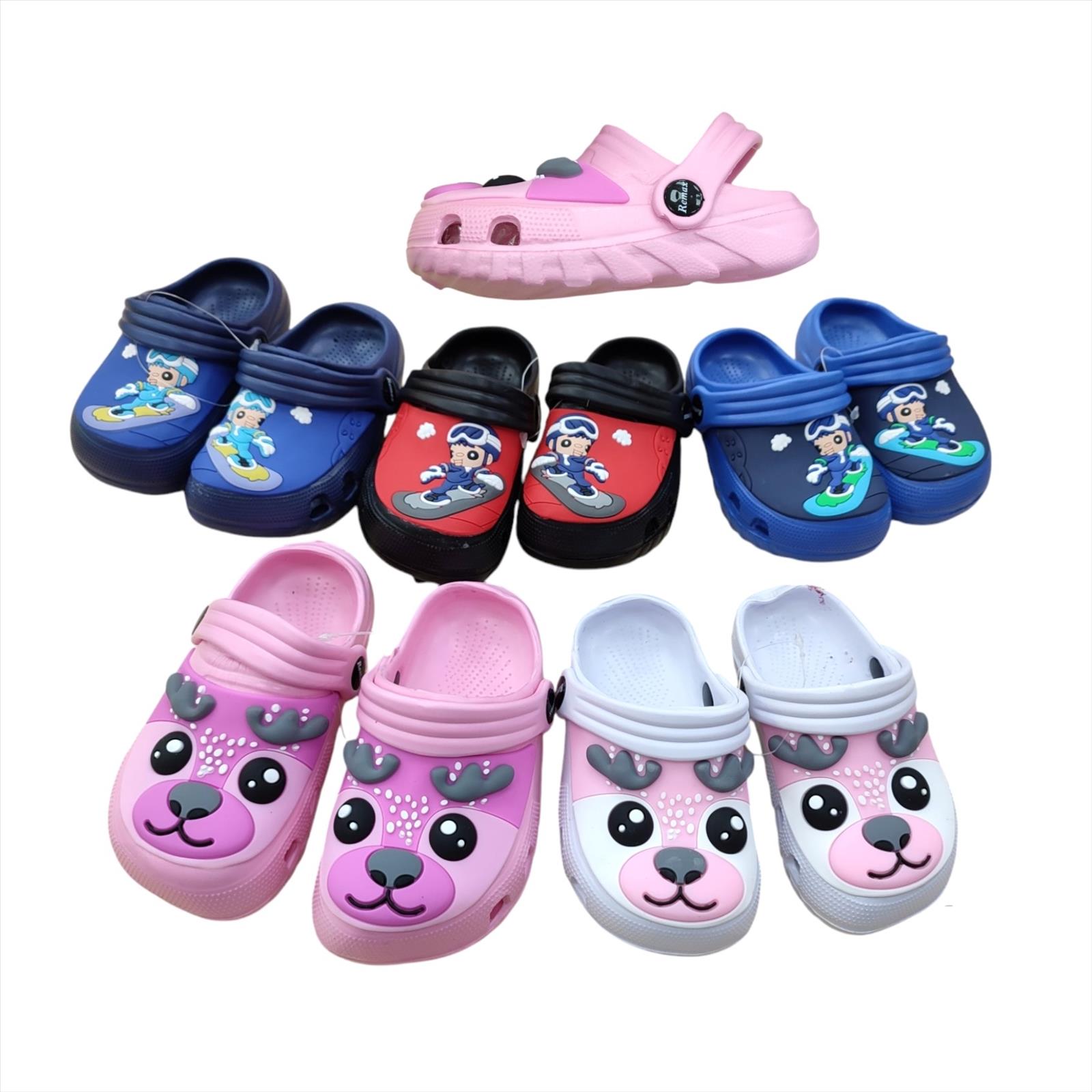 Mario Schuhs - Accessoires;Schuhe;Beach Wear;Young Fashion;Kinder&Teens - Neuss | Artikel-Nr. XY-129/128/127 | Latschen | 19-23=36p White 5p, Pink 10p, Bl/Red 10p, Navy/Royal 5p, Royal/Navy 5p 24-29=36p / 30-35=36p White 12p, Pink 6p, Bl/Red 6p, Navy/Royal 6p, Royal/Navy 6p Gemischte Farben im Lot, ohne Schuhkartons. Aufgrund der Lichtverhältnisse bei der Produktfotografie und unterschiedlichen Bildschirmeinstellungen kann es dazu kommen, dass die Farbe des Produktes nicht authentisch wiedergegeben wird | Kategorie: Kinderschuhe / Sandalen & Slippers | Angebot: Sofortprogramme, Orderware | Adresse: Mario Schuhs - Anton-Kux-Str. 2 - 41460 Neuss - Tel: 02131 5123682 - mario.schuhs@hotmail.com