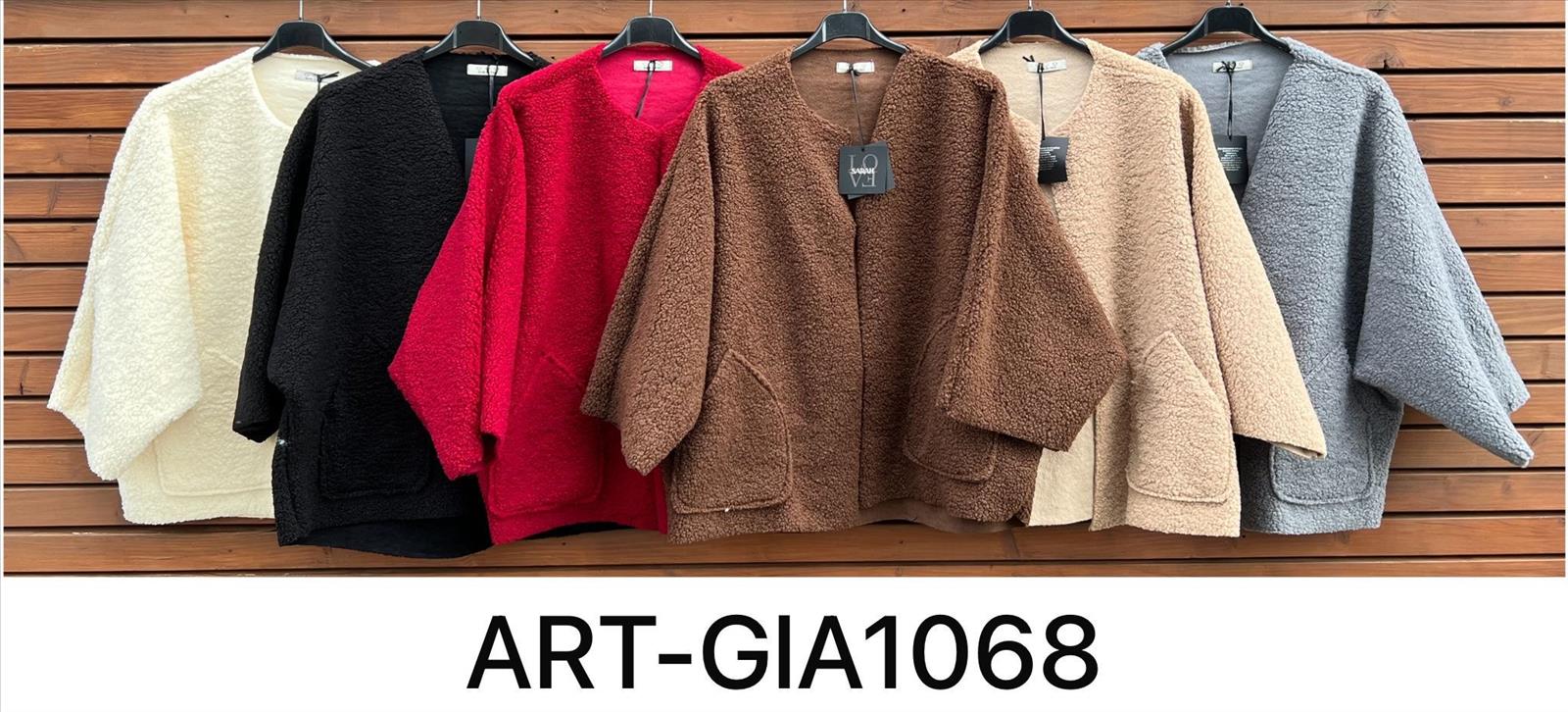 Sarah GmbH - DOB aus Italien | Jacke | Artikel-Nr. 754 | Angebot: Damenbekleidung, Damen Accessoires, Große Größen, Young Fashion, Sofortprogramme, Orderware | Adresse: Sarah GmbH - Otto-Hahn-Straße 1 - 63303 Dreieich - Tel: 061039603444 - sarah-aktuell@t-online.de