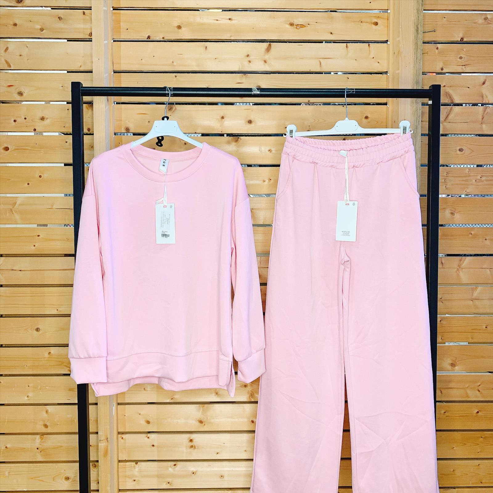 Hier geht's zum Shop von: CAS CARA by Cherry´s GmbH - Damenbekleidung Pronto Moda | Kategorie: SETS | Adresse: Cherry´s GmbH - Breslauer Str. 1 - 41460 Neuss - Tel: 021313843120 - cherrysgmbh@gmail.com | Angebot: Damenbekleidung, Young Fashion, Sofortprogramme, Orderware