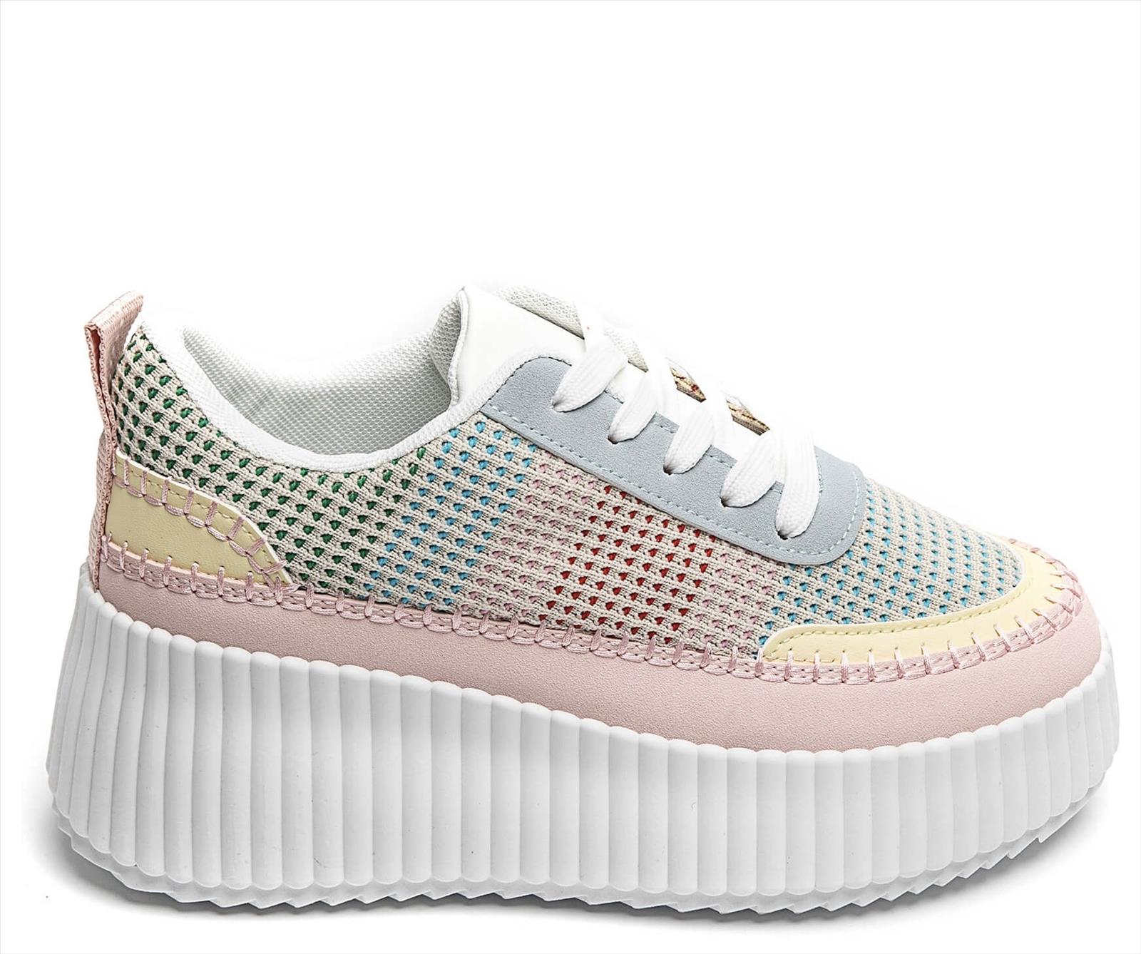 Hier geht's zum Shop von: Ala Mode Fashion-DOB;Accessoires;Leather Wear; Young Fashion - Neuss | Kategorie: Schuhe / Sneakers (Lot) | Adresse: Ala Mode Fashion - Breslauerstr. 8 Raum 113 - 41460 neuss - Tel: 021312091616 - ala-mode@web.de | Angebot: Sofortprogramme, Orderware