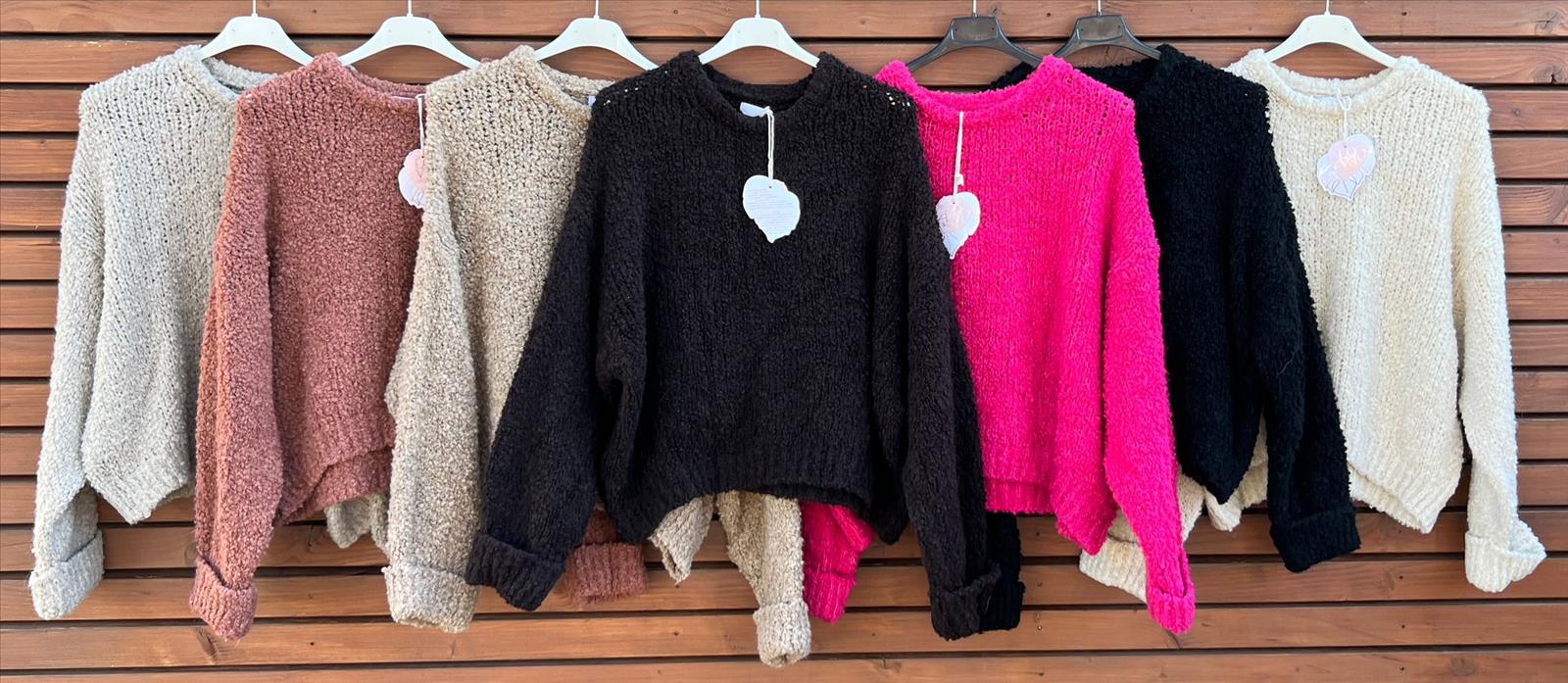 Element of Joy - Damenbekleidung und Accessoires - Wiesbaden | Bluse | Artikel-Nr. 1758 | Kategorie: Bluse | Angebot: Damenbekleidung, Damen Accessoires, Schuhe | Adresse: Element of Joy - Marktstraße 27 - 65183 Wiesbaden - Tel: 01628583468 - elementofjoy1@gmail.com