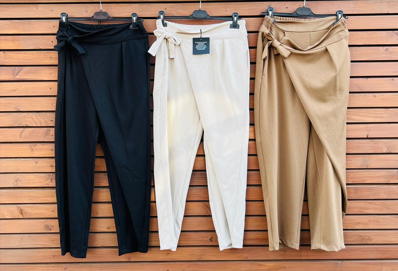 Element of Joy - Damenbekleidung und Accessoires - Wiesbaden | Hose | Artikel-Nr. 1827 | Kategorie: Hosen | Angebot: Damenbekleidung, Damen Accessoires, Schuhe | Adresse: Element of Joy - Marktstraße 27 - 65183 Wiesbaden - Tel: 01628583468 - elementofjoy1@gmail.com