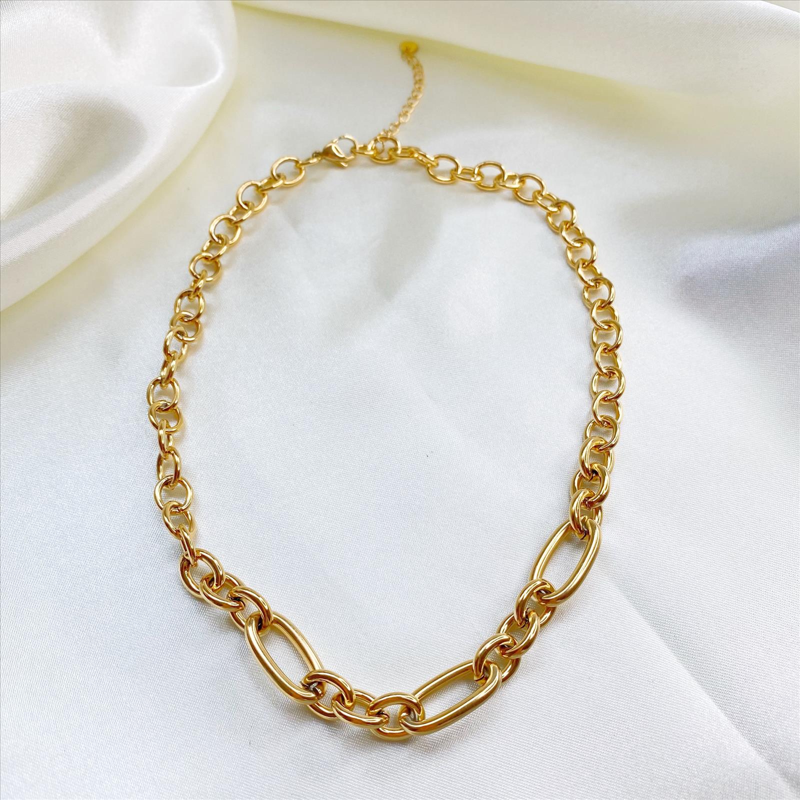 Dega Handels GmbH - DOB, HAKA Accessoires, Dessous, Young Fashion - Neuss | Kategorie: Edelstahlschmuck(Damen) / Kette | Angebot: Damenbekleidung, Herrenbekleidung, Damen Accessoires, Herren Accessoires, Dessous, Große Größen, Young Fashion, Orderware | Adresse: Dega Handels GmbH - Anton-Kux-Str.2 - 41460 Neuss - Tel: 02131-3863604 - dega_gmbh@hotmail.com