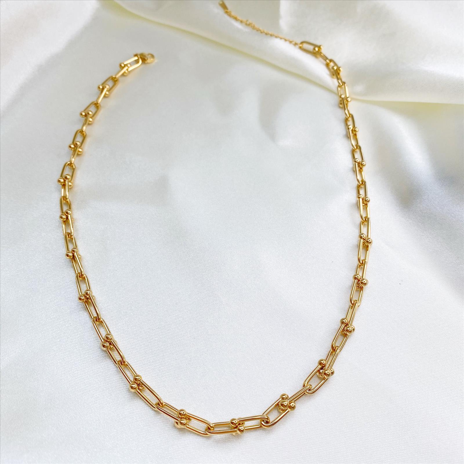 Dega Handels GmbH - DOB, HAKA Accessoires, Dessous, Young Fashion - Neuss | Kategorie: Edelstahlschmuck(Damen) / Kette | Angebot: Damenbekleidung, Herrenbekleidung, Damen Accessoires, Herren Accessoires, Dessous, Große Größen, Young Fashion, Orderware | Adresse: Dega Handels GmbH - Anton-Kux-Str.2 - 41460 Neuss - Tel: 02131-3863604 - dega_gmbh@hotmail.com
