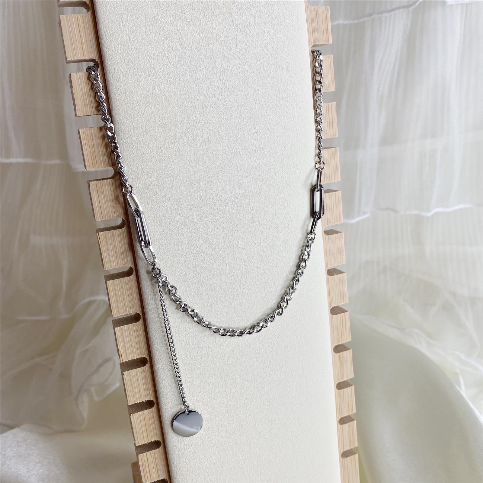 Dega Handels GmbH - DOB, HAKA Accessoires, Dessous, Young Fashion - Neuss | Artikel-Nr. ED064# | Kette Damen | Material:Edelstahl | Kategorie: Edelstahlschmuck(Damen) / Kette | Angebot: Damenbekleidung, Herrenbekleidung, Damen Accessoires, Herren Accessoires, Dessous, Große Größen, Young Fashion, Orderware | Adresse: Dega Handels GmbH - Anton-Kux-Str.2 - 41460 Neuss - Tel: 02131-3863604 - dega_gmbh@hotmail.com