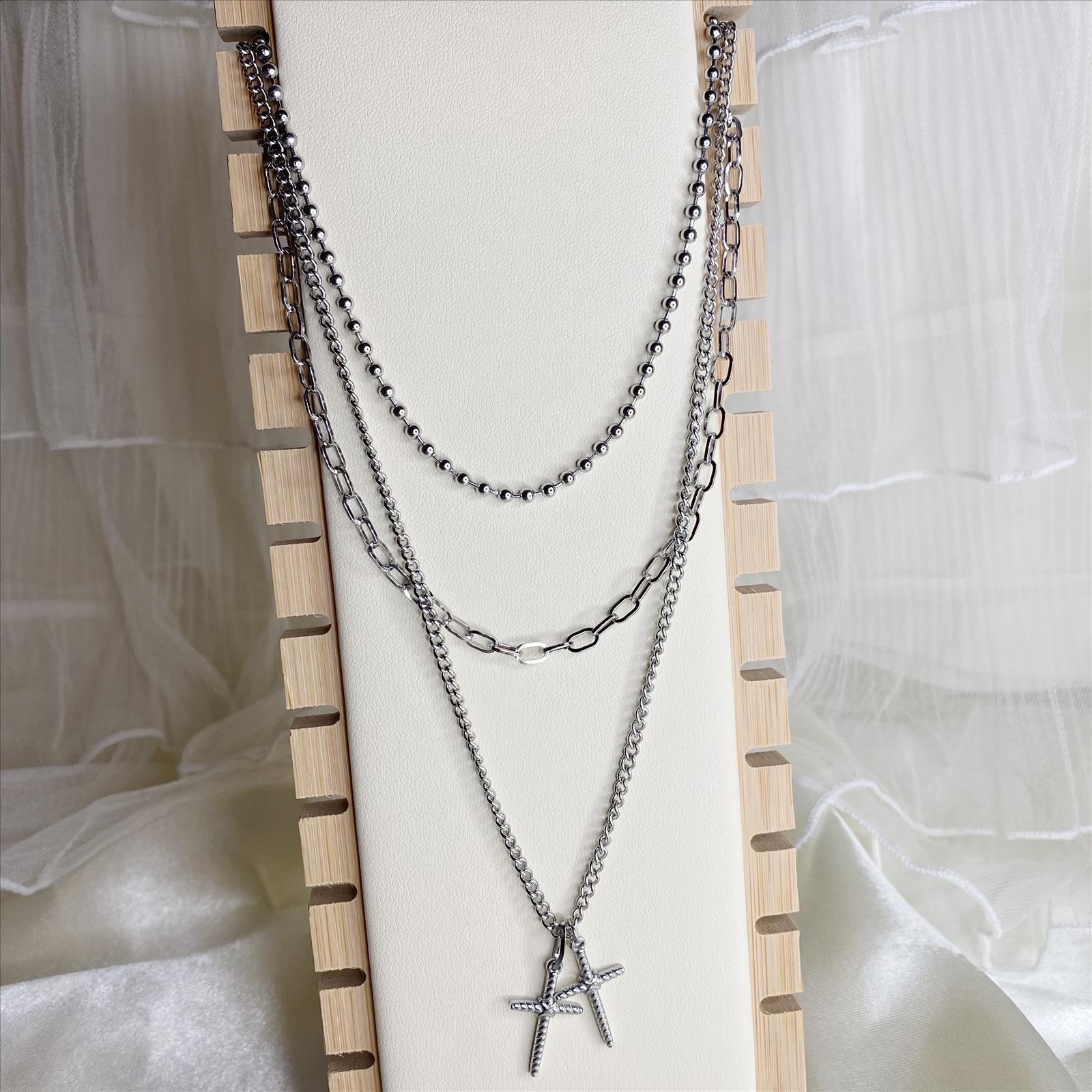 Dega Handels GmbH - DOB, HAKA Accessoires, Dessous, Young Fashion - Neuss | Kategorie: Edelstahlschmuck(Damen) / Kette | Angebot: Damenbekleidung, Herrenbekleidung, Damen Accessoires, Herren Accessoires, Dessous, Große Größen, Young Fashion, Orderware | Adresse: Dega Handels GmbH - Anton-Kux-Str.2 - 41460 Neuss - Tel: 02131-3863604 - dega_gmbh@hotmail.com