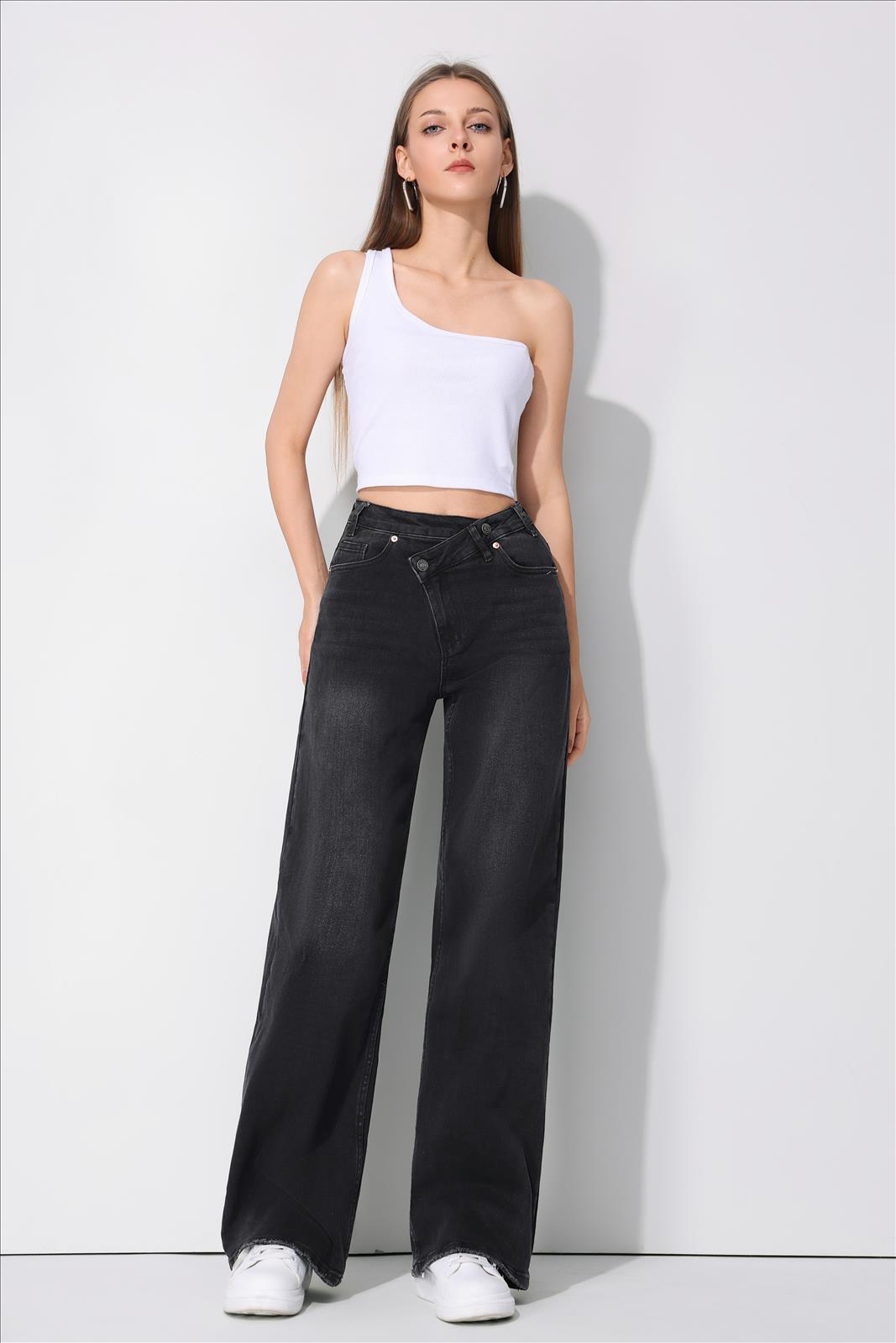 Dega Handels GmbH - DOB, HAKA Accessoires, Dessous, Young Fashion - Neuss | Artikel-Nr. H850 | H850 | MATERIAL: 88%COTON 10%POLYESTER 2%ELASTHANE PACKUNG 10STÜCK 1Stück 34XS 3Stück 36S 3Stück 38M 2Stück 40L 1Stück 42XL | Kategorie: DAMEN JEANS | Angebot: Damenbekleidung, Herrenbekleidung, Damen Accessoires, Herren Accessoires, Dessous, Große Größen, Young Fashion, Orderware | Adresse: Dega Handels GmbH - Anton-Kux-Str.2 - 41460 Neuss - Tel: 02131-3863604 - dega_gmbh@hotmail.com