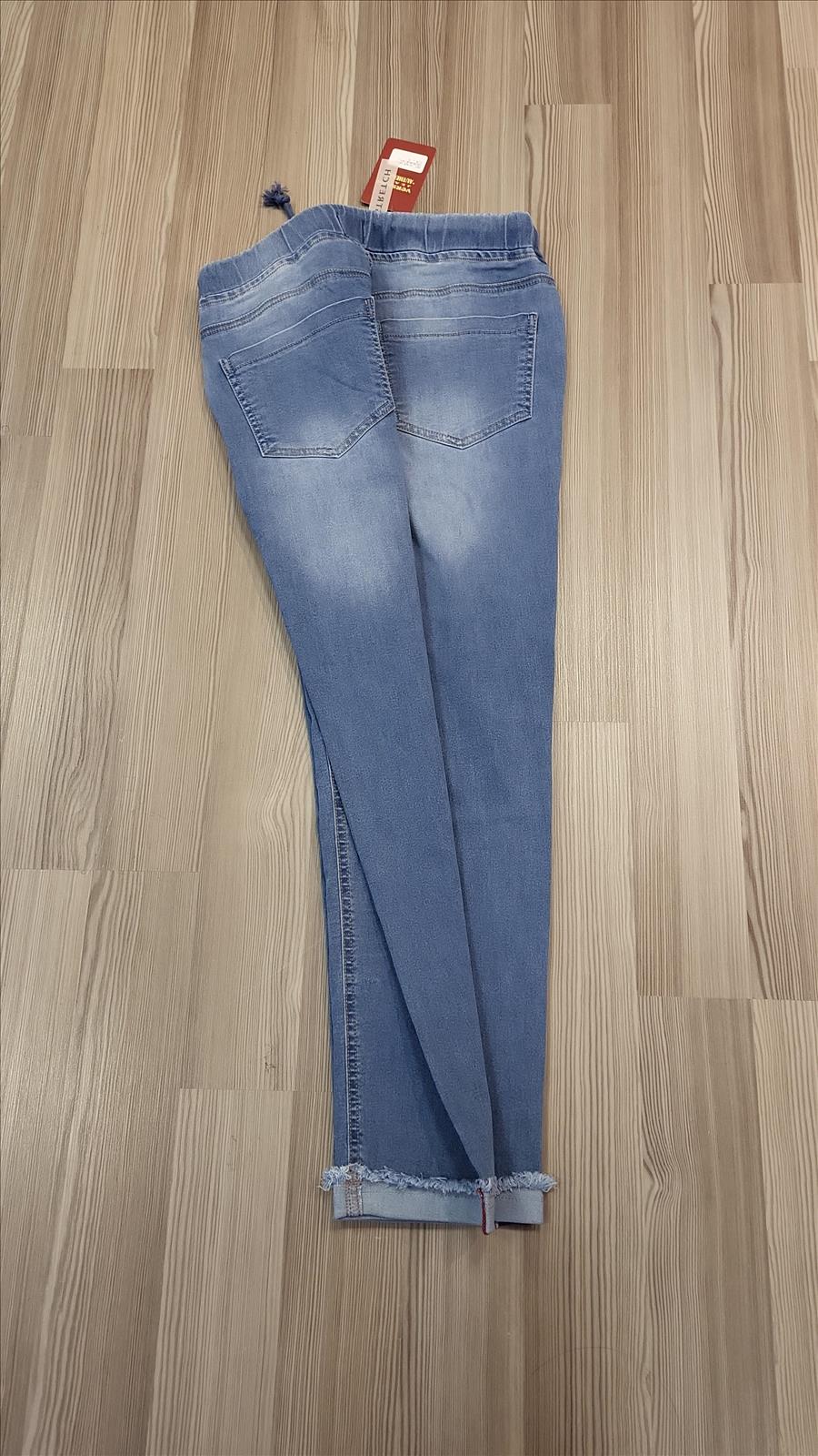 Version Texil GmbH Import Export - Beautiful Big´s - Jeans, Stretchhosen | Kategorie: Jeans Hose Stretch / Kordel Bund | Angebot: Damenbekleidung, Große Größen, Sofortprogramme, Orderware | Adresse: Version Textil Imp Exp GmbH - Breslauer Str. 8 - 41460 Neuss - Tel: 02131 103335 - versionxxl@gmail.com