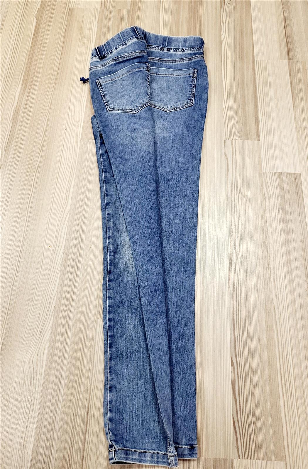 Version Texil GmbH Import Export - Beautiful Big´s - Jeans, Stretchhosen | Kategorie: Jeans Hose Stretch / Kordel Bund | Angebot: Damenbekleidung, Große Größen, Sofortprogramme, Orderware | Adresse: Version Textil Imp Exp GmbH - Breslauer Str. 8 - 41460 Neuss - Tel: 02131 103335 - versionxxl@gmail.com