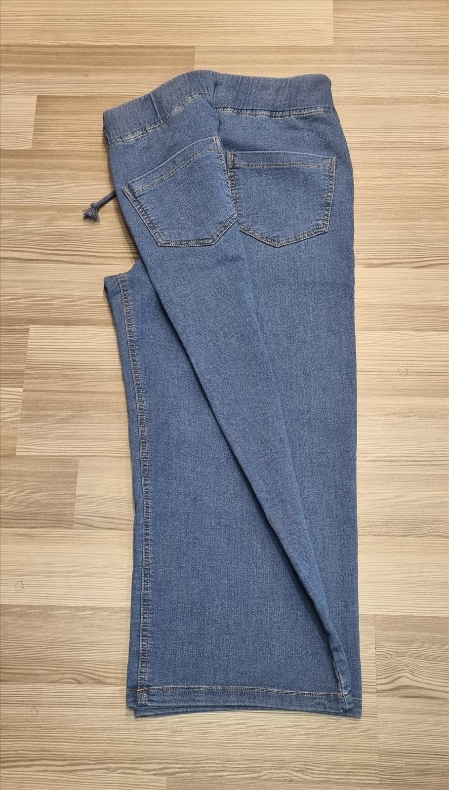 Version Texil GmbH Import Export - Beautiful Big´s - Jeans, Stretchhosen | Kategorie: Jeans Hose Stretch / Sweat K-länge | Angebot: Damenbekleidung, Große Größen, Sofortprogramme, Orderware | Adresse: Version Textil Imp Exp GmbH - Breslauer Str. 8 - 41460 Neuss - Tel: 02131 103335 - versionxxl@gmail.com