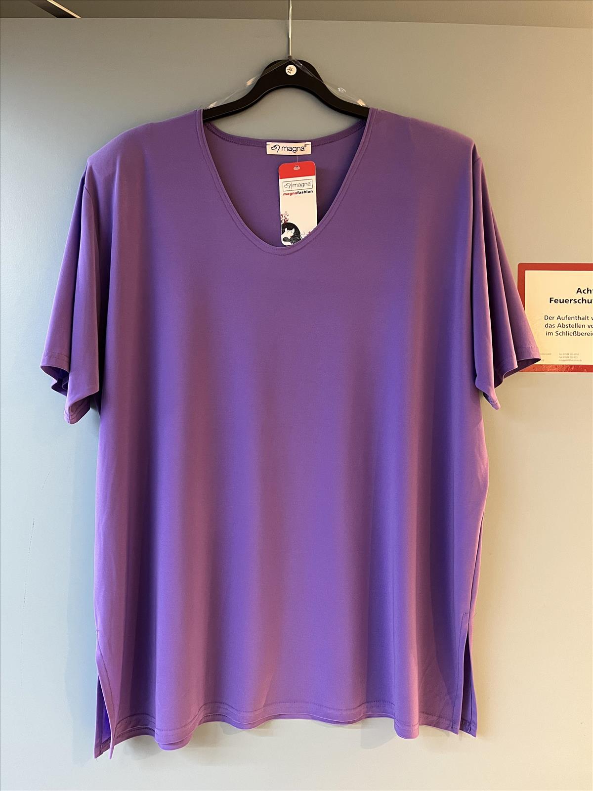 Hier geht's zum Shop von: Top-Trend - DOB Gr. 40 - 62 - Blusen, Hosen, Jacken, Kleider, Tops, Shirts, Tuniken, Oberteile | Kategorie: magna / T-Shirts | Adresse: Top-Trend - Breslauer Str. 8 - 41460 Neuss - Tel: 02131130915 - sukhbirsidhu2010@hotmail.com | Angebot: Damenbekleidung, Große Größen, Sofortprogramme, Orderware