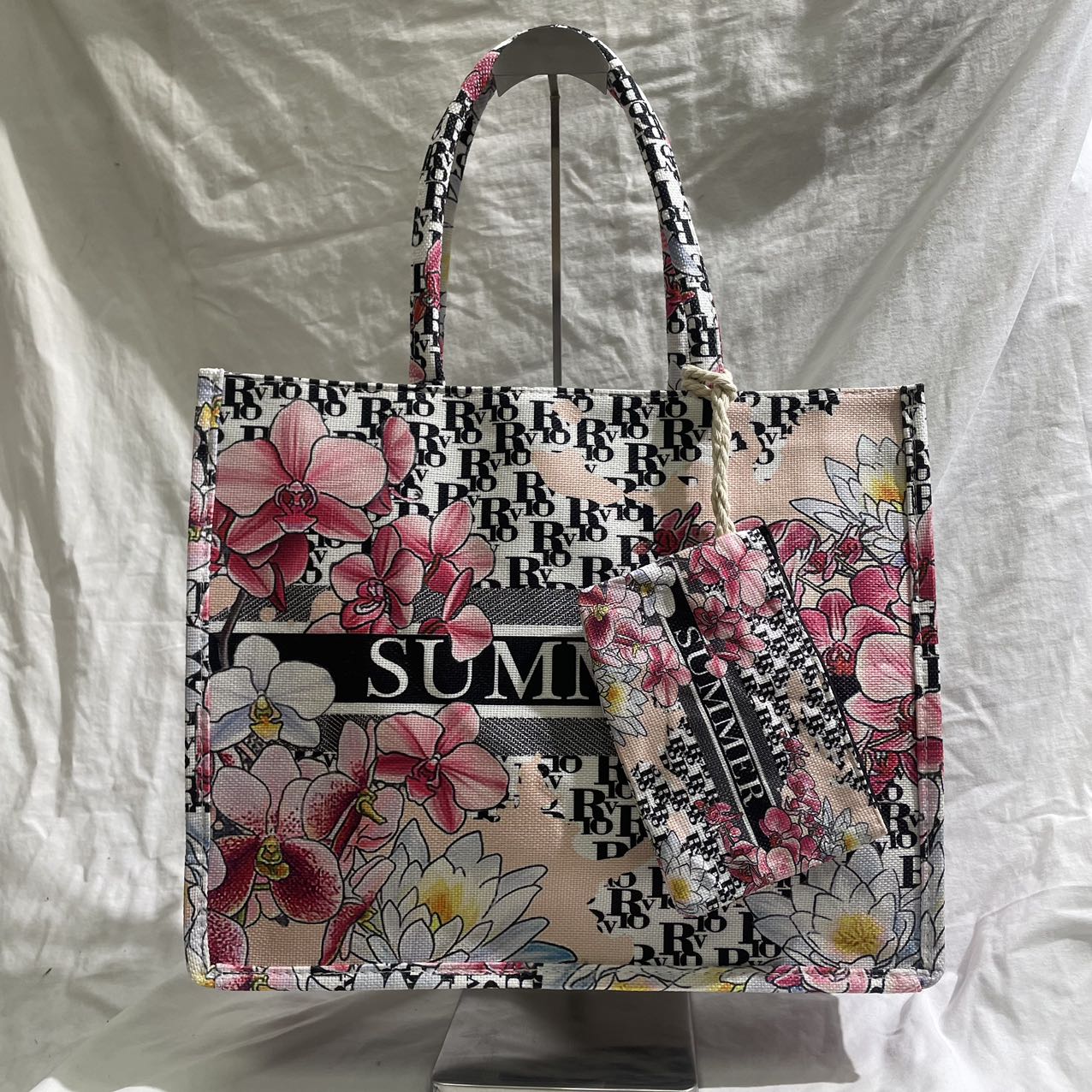 DW-Empire - Damenmode, Kindermode, Accessoires, Taschen, Tücher | summer bag Orchideen | Artikel-Nr. 13116 | coole mix aus stadt und strand mit etui coole bag | Kategorie: Accessoires / Taschen | Angebot: Damenbekleidung, Damen Accessoires, Schuhe, Dessous, Große Größen, Young Fashion, Landhausmode, Leather Wear, Sofortprogramme, Orderware | Adresse: DW-Empire - Johanniskirchstr. 94 - 45329 Essen - Tel: 021311783220 - info@dw-empire.de