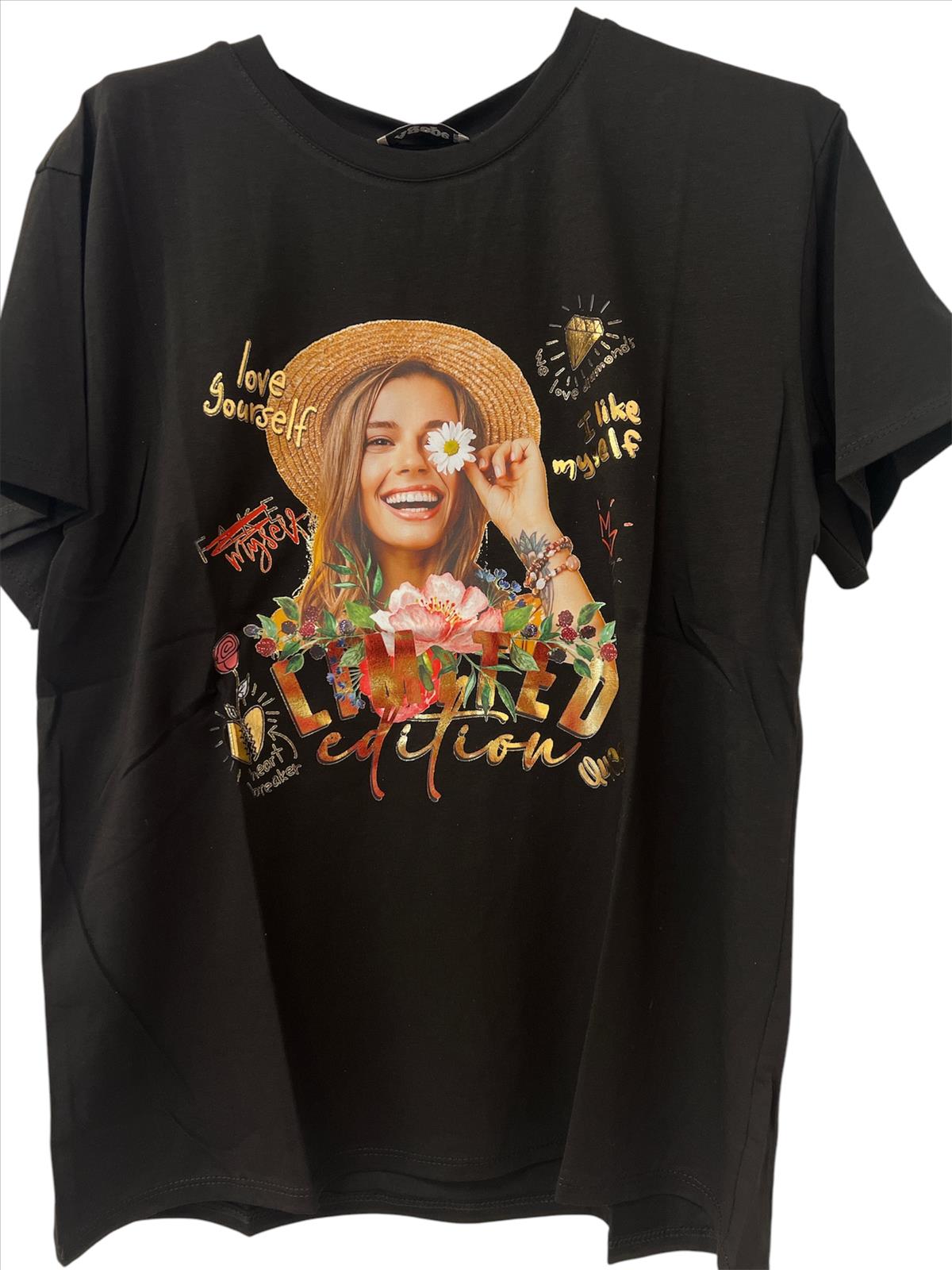 DW-Empire - Damenmode, Kindermode, Accessoires, Taschen, Tücher | Sommer Muster limited edition | Artikel-Nr. 13185 | cotton | Kategorie: Oberteile / T-Shirts | Angebot: Damenbekleidung, Damen Accessoires, Schuhe, Dessous, Große Größen, Young Fashion, Landhausmode, Leather Wear, Sofortprogramme, Orderware | Adresse: DW-Empire - Johanniskirchstr. 94 - 45329 Essen - Tel: 021311783220 - info@dw-empire.de