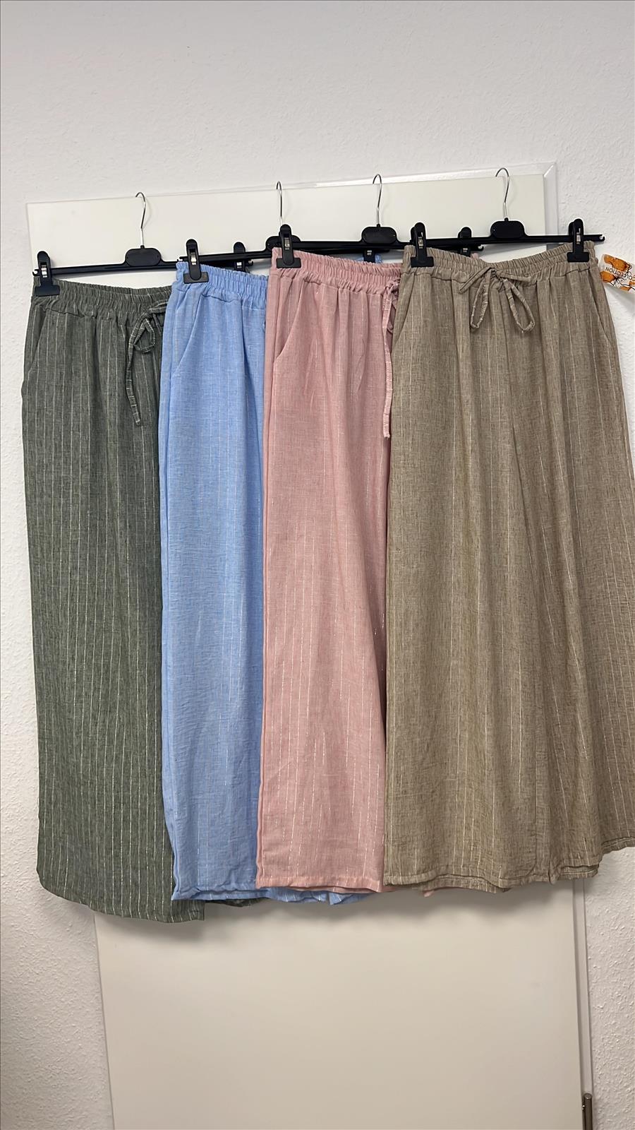 DW-Empire - Damenmode, Kindermode, Accessoires, Taschen, Tücher | Kategorie: Oberteile / Blusen / HOSE | Angebot: Damenbekleidung, Damen Accessoires, Schuhe, Dessous, Große Größen, Young Fashion, Landhausmode, Leather Wear, Sofortprogramme, Orderware | Adresse: DW-Empire - Johanniskirchstr. 94 - 45329 Essen - Tel: 021311783220 - info@dw-empire.de