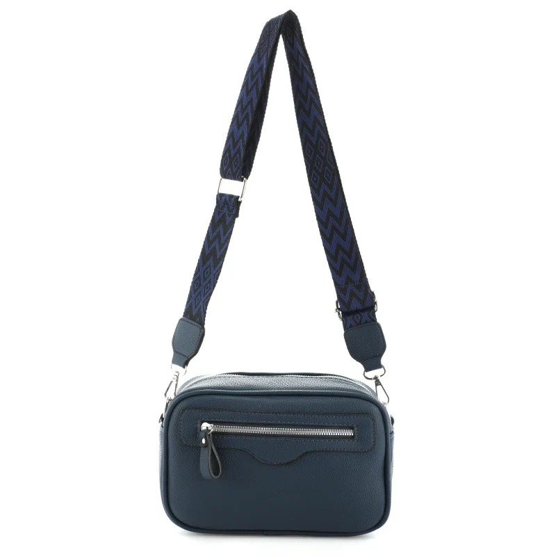 Hier geht's zum Shop von: Fox by Ren GmbH - DOB; ACCessoires - Neuss | Kategorie: Taschen / Umhängetaschen | Adresse: Fox by Ren GmbH - Anton-Kux-Str. 2 - 41460 Neuss - Tel: 021313818241 - info@foxbyren.com | Angebot: Sofortprogramme, Orderware