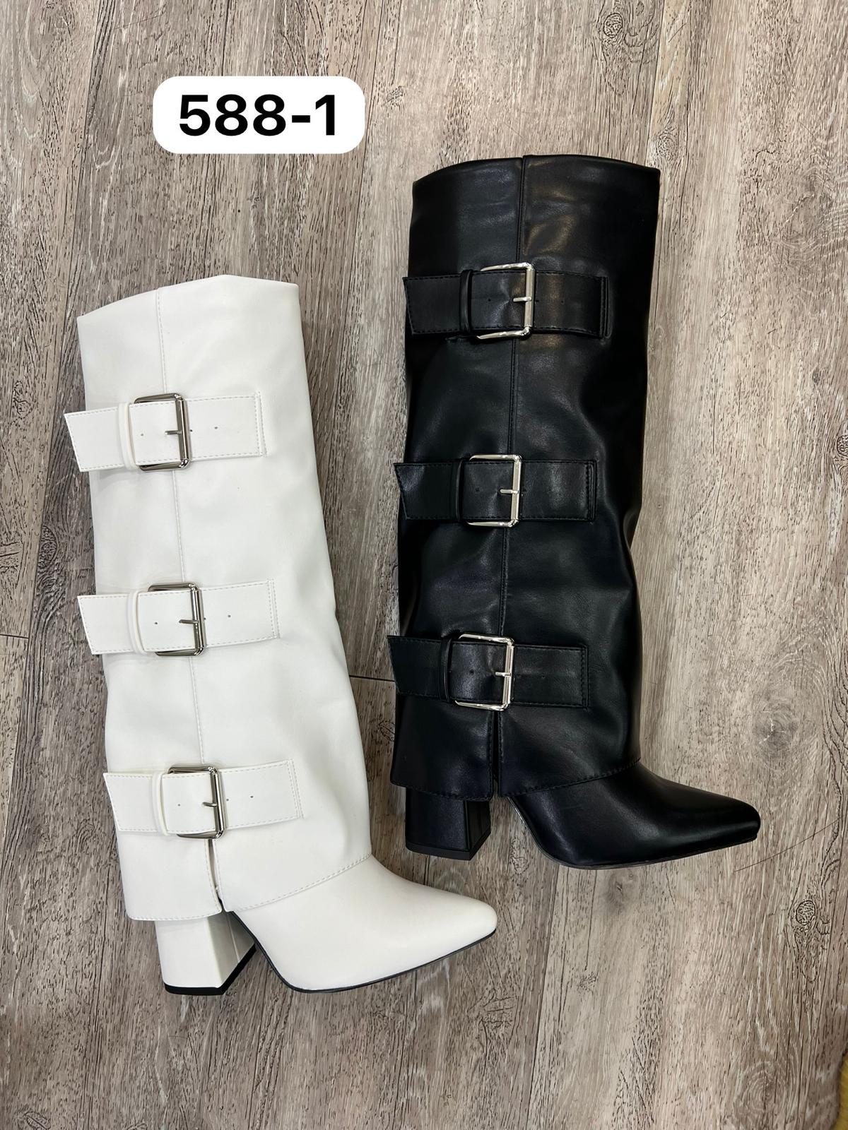 Hier geht's zum Shop von: Style Haven GmbH - Accessoires;Schuhe;Leather Wear;kids&Teens - Dreiech | Artikel-Nr. 588-1 | Absatzschuhe | Kategorie: Absatzschuhe | Adresse: Style Haven GmbH - Im Gefierth 6 - 63303 Dreieich - Tel: 015168470604 - stylehaven215@hotmail.com | Angebot: Sofortprogramme, Orderware