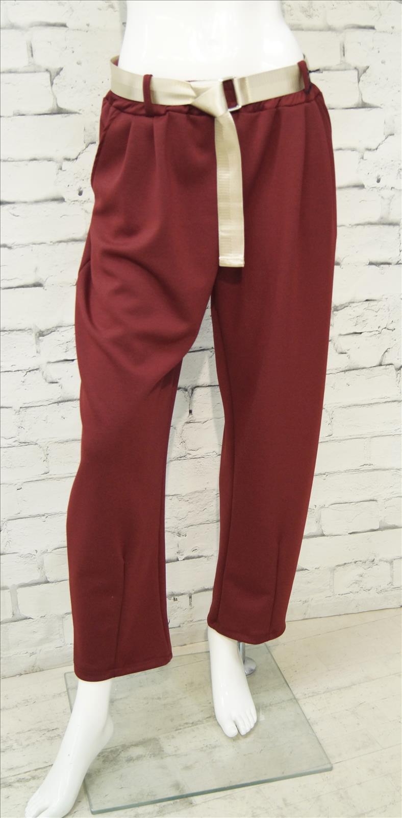 Bhatti Mode GmbH - Young fashion, DOB - Blusen, Hosen Jacken, Jeans, Kleider, Pullover etc. | Kategorie: Hose/Jeans/Legging | Angebot: Damenbekleidung, Young Fashion, Sofortprogramme | Adresse: Bhatti Mode GmbH - Breslauer Str. 8 - 41460 Neuss - Tel: 02131-130004 - gurdip-bhatti@t-online.de