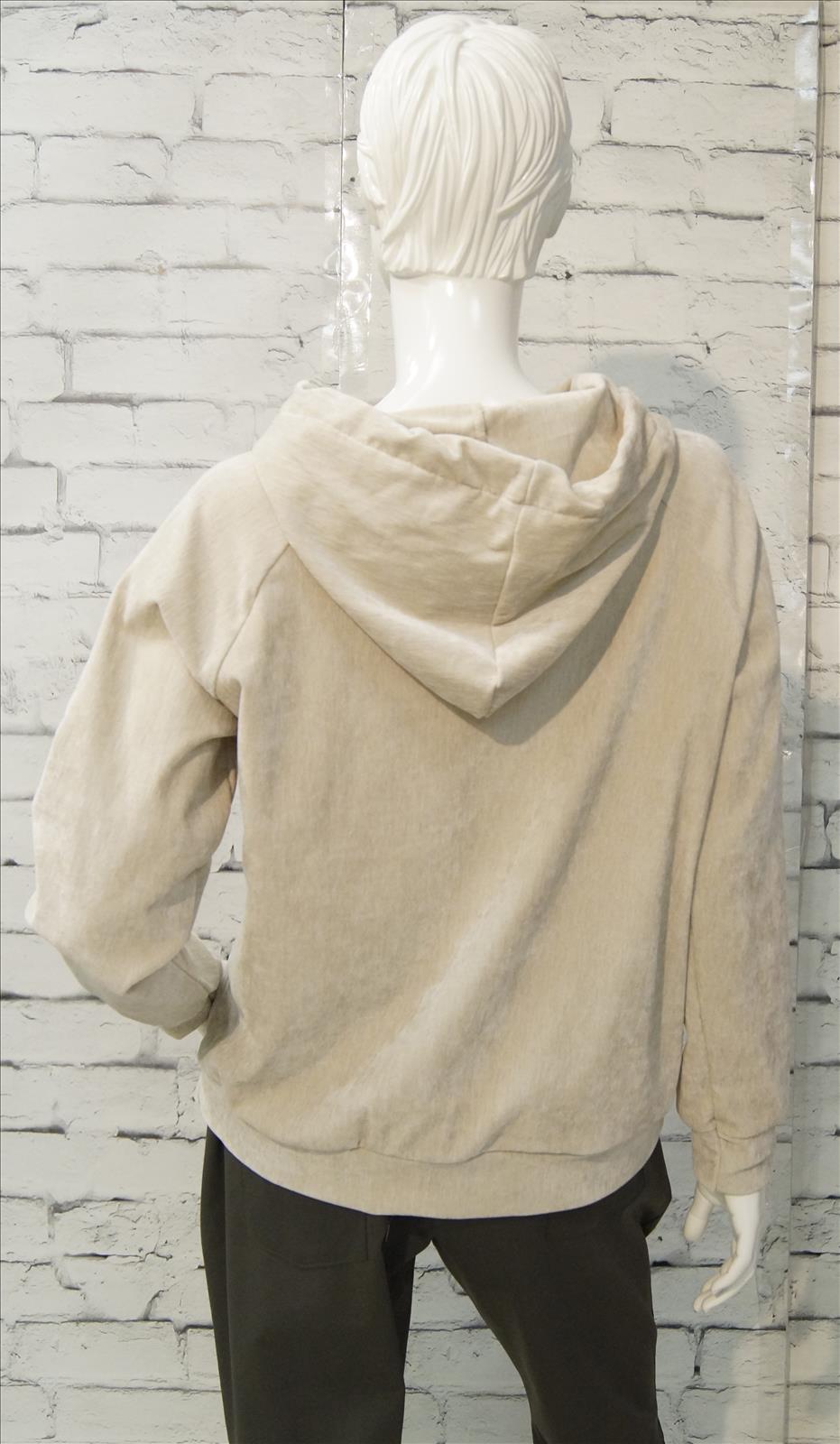 Bhatti Mode GmbH - Young fashion, DOB - Blusen, Hosen Jacken, Jeans, Kleider, Pullover etc. | Kategorie: Shirt/Bluse/Pullover | Angebot: Damenbekleidung, Young Fashion, Sofortprogramme | Adresse: Bhatti Mode GmbH - Breslauer Str. 8 - 41460 Neuss - Tel: 02131-130004 - gurdip-bhatti@t-online.de