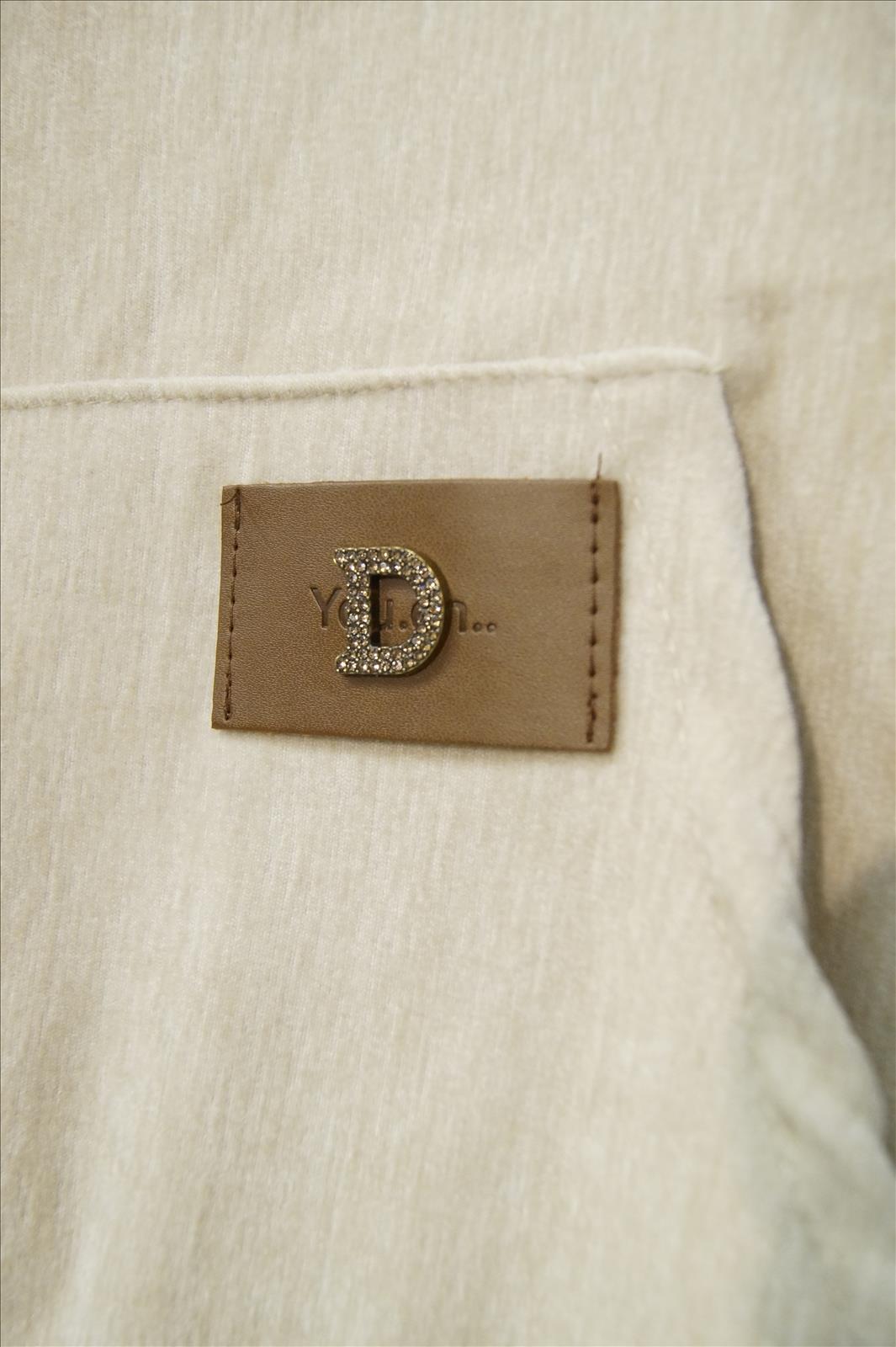 Bhatti Mode GmbH - Young fashion, DOB - Blusen, Hosen Jacken, Jeans, Kleider, Pullover etc. | Kategorie: Shirt/Bluse/Pullover | Angebot: Damenbekleidung, Young Fashion, Sofortprogramme | Adresse: Bhatti Mode GmbH - Breslauer Str. 8 - 41460 Neuss - Tel: 02131-130004 - gurdip-bhatti@t-online.de