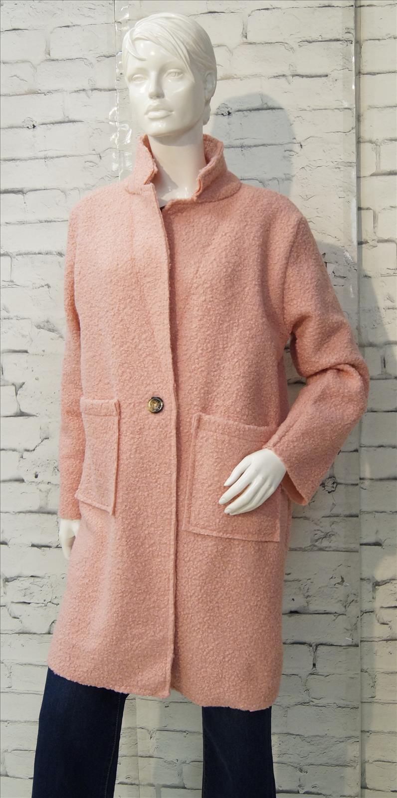 Bhatti Mode GmbH - Young fashion, DOB - Blusen, Hosen Jacken, Jeans, Kleider, Pullover etc. | Kategorie: Blazer/Jacke/Mantel | Angebot: Damenbekleidung, Young Fashion, Sofortprogramme | Adresse: Bhatti Mode GmbH - Breslauer Str. 8 - 41460 Neuss - Tel: 02131-130004 - gurdip-bhatti@t-online.de