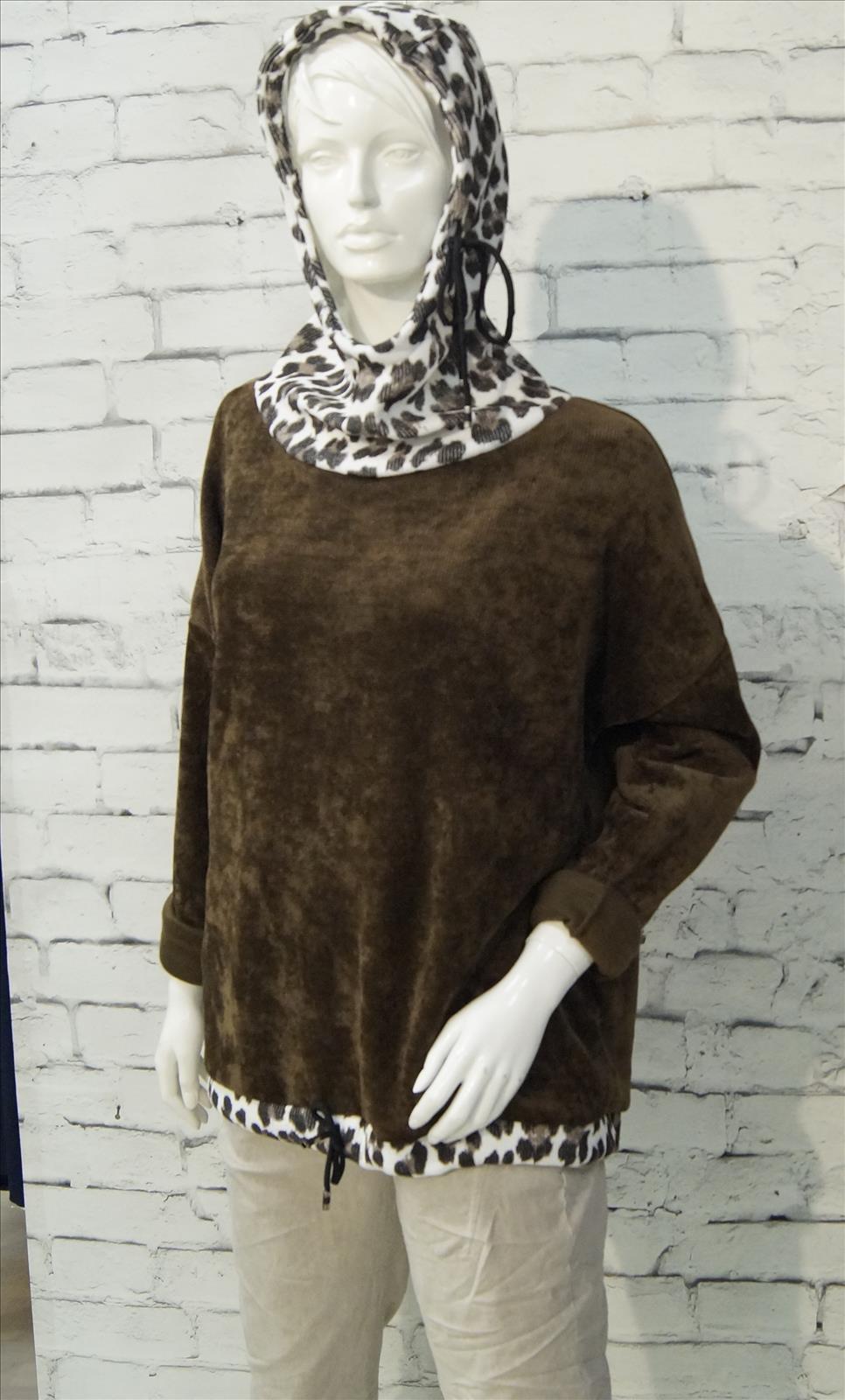 Bhatti Mode GmbH - Young fashion, DOB - Blusen, Hosen Jacken, Jeans, Kleider, Pullover etc. | Kategorie: Shirt/Bluse/Pullover | Angebot: Damenbekleidung, Young Fashion, Sofortprogramme | Adresse: Bhatti Mode GmbH - Breslauer Str. 8 - 41460 Neuss - Tel: 02131-130004 - gurdip-bhatti@t-online.de