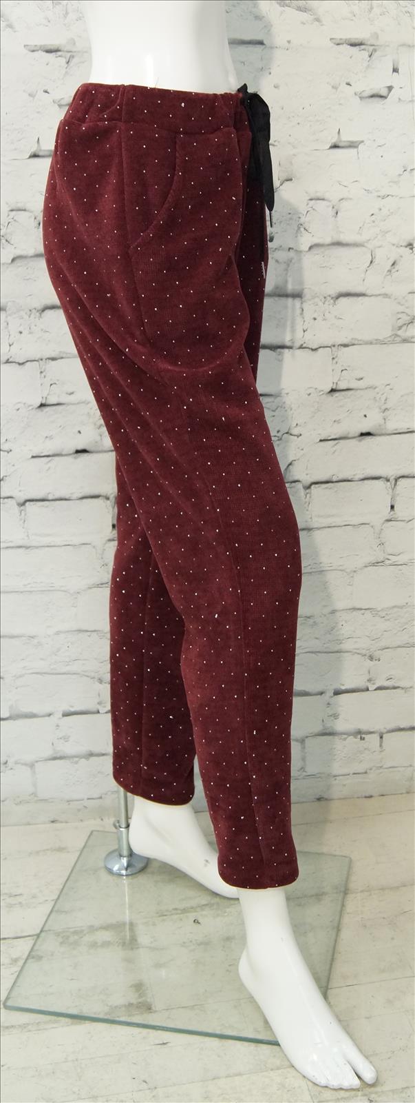 Bhatti Mode GmbH - Young fashion, DOB - Blusen, Hosen Jacken, Jeans, Kleider, Pullover etc. | Kategorie: Hose/Jeans/Legging | Angebot: Damenbekleidung, Young Fashion, Sofortprogramme | Adresse: Bhatti Mode GmbH - Breslauer Str. 8 - 41460 Neuss - Tel: 02131-130004 - gurdip-bhatti@t-online.de