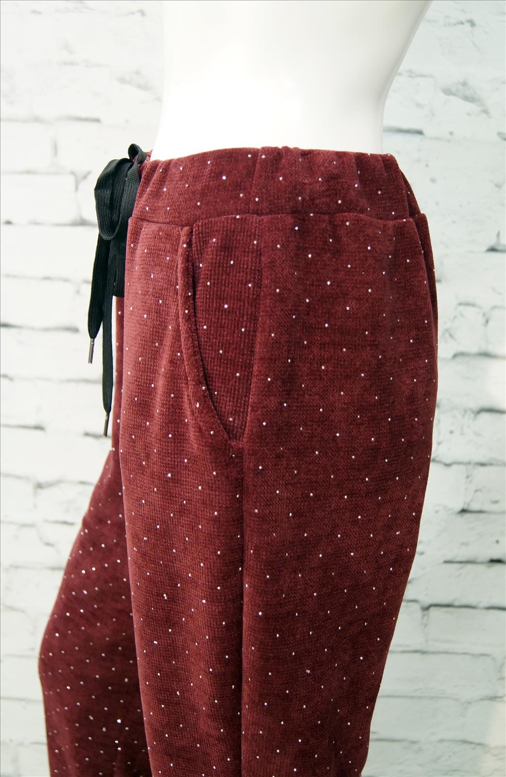 Bhatti Mode GmbH - Young fashion, DOB - Blusen, Hosen Jacken, Jeans, Kleider, Pullover etc. | Kategorie: Hose/Jeans/Legging | Angebot: Damenbekleidung, Young Fashion, Sofortprogramme | Adresse: Bhatti Mode GmbH - Breslauer Str. 8 - 41460 Neuss - Tel: 02131-130004 - gurdip-bhatti@t-online.de