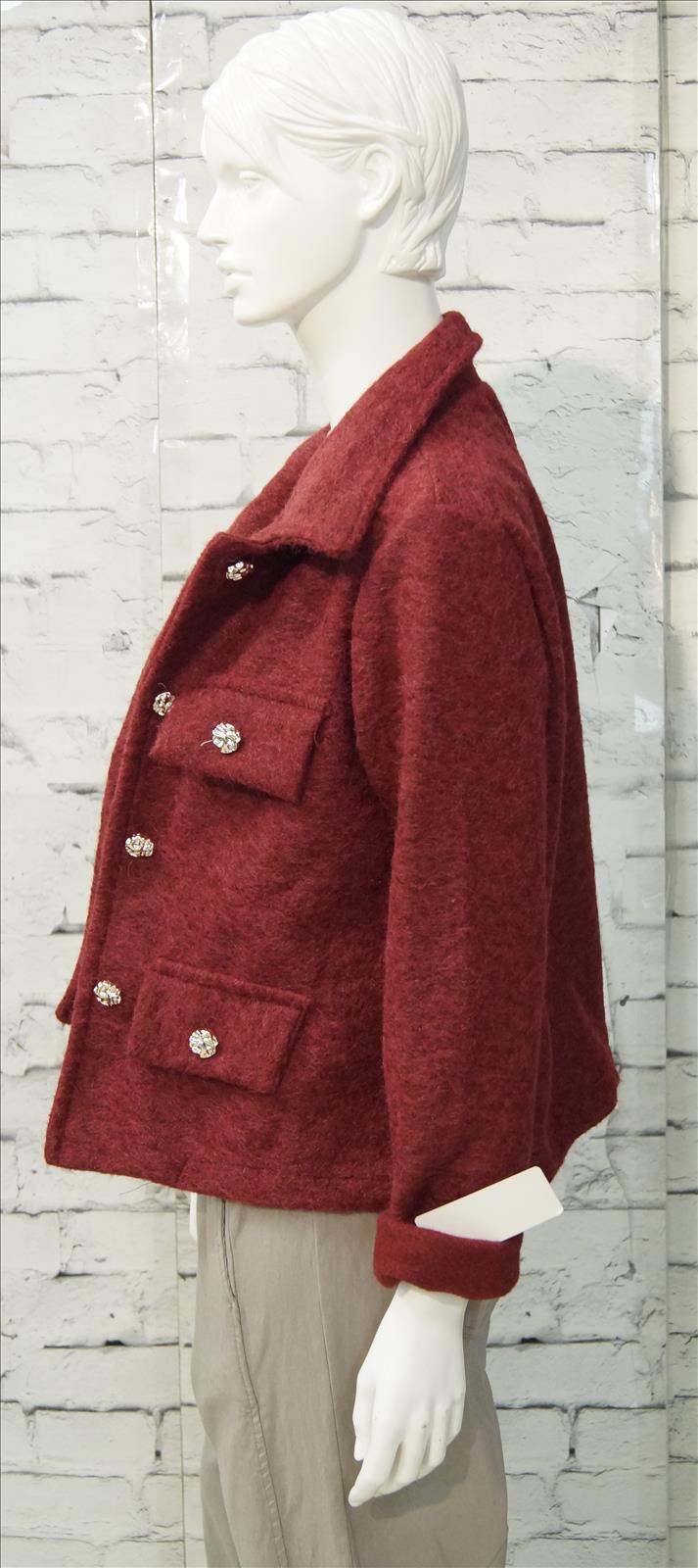 Bhatti Mode GmbH - Young fashion, DOB - Blusen, Hosen Jacken, Jeans, Kleider, Pullover etc. | Kategorie: Blazer/Jacke/Mantel | Angebot: Damenbekleidung, Young Fashion, Sofortprogramme | Adresse: Bhatti Mode GmbH - Breslauer Str. 8 - 41460 Neuss - Tel: 02131-130004 - gurdip-bhatti@t-online.de