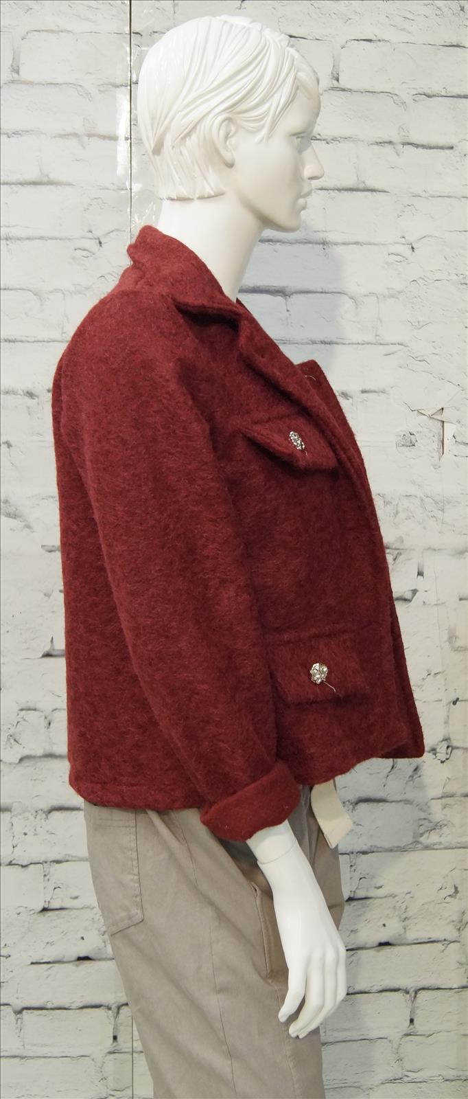 Bhatti Mode GmbH - Young fashion, DOB - Blusen, Hosen Jacken, Jeans, Kleider, Pullover etc. | Kategorie: Blazer/Jacke/Mantel | Angebot: Damenbekleidung, Young Fashion, Sofortprogramme | Adresse: Bhatti Mode GmbH - Breslauer Str. 8 - 41460 Neuss - Tel: 02131-130004 - gurdip-bhatti@t-online.de