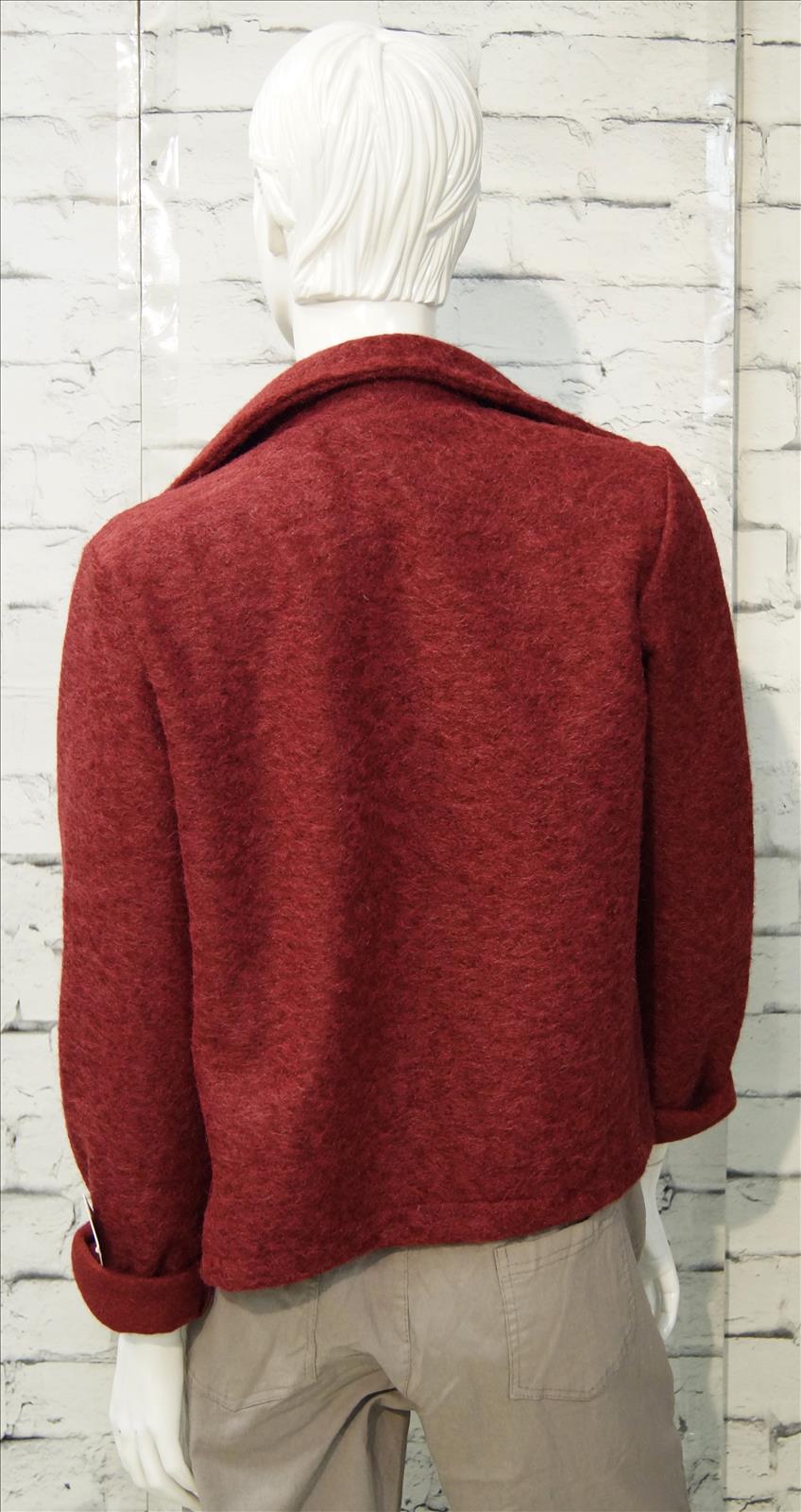 Bhatti Mode GmbH - Young fashion, DOB - Blusen, Hosen Jacken, Jeans, Kleider, Pullover etc. | Kategorie: Blazer/Jacke/Mantel | Angebot: Damenbekleidung, Young Fashion, Sofortprogramme | Adresse: Bhatti Mode GmbH - Breslauer Str. 8 - 41460 Neuss - Tel: 02131-130004 - gurdip-bhatti@t-online.de