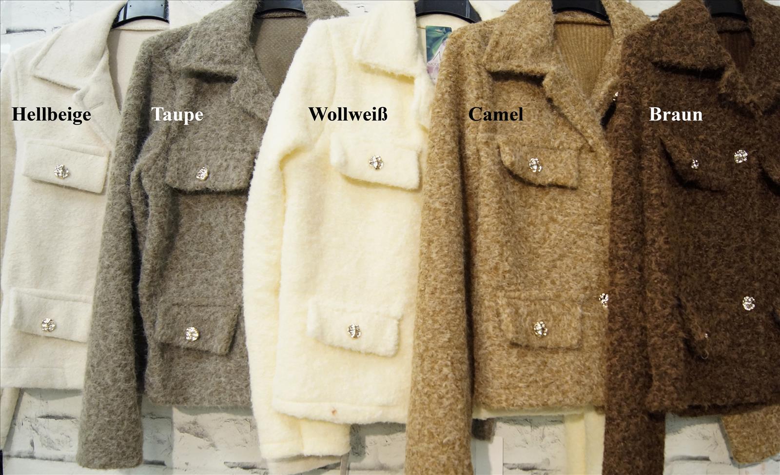Bhatti Mode GmbH - Young fashion, DOB - Blusen, Hosen Jacken, Jeans, Kleider, Pullover etc. | Kategorie: Blazer/Jacke/Mantel | Angebot: Damenbekleidung, Young Fashion, Sofortprogramme | Adresse: Bhatti Mode GmbH - Breslauer Str. 8 - 41460 Neuss - Tel: 02131-130004 - gurdip-bhatti@t-online.de